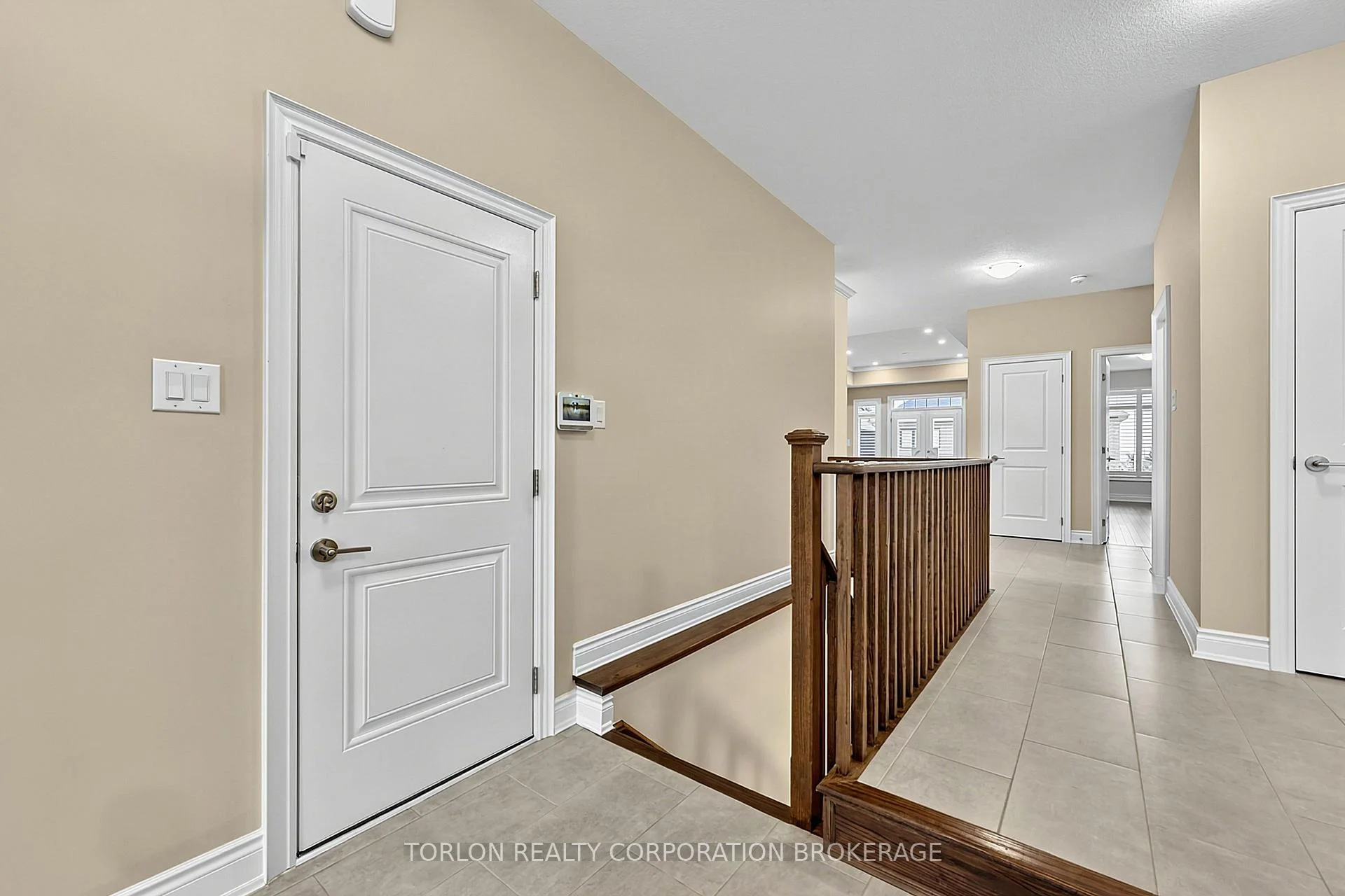 Photo 10 of Unit 4, 76 Summerhill Drive, New Tecumseth, Rural New Tecumseth — HOMEH