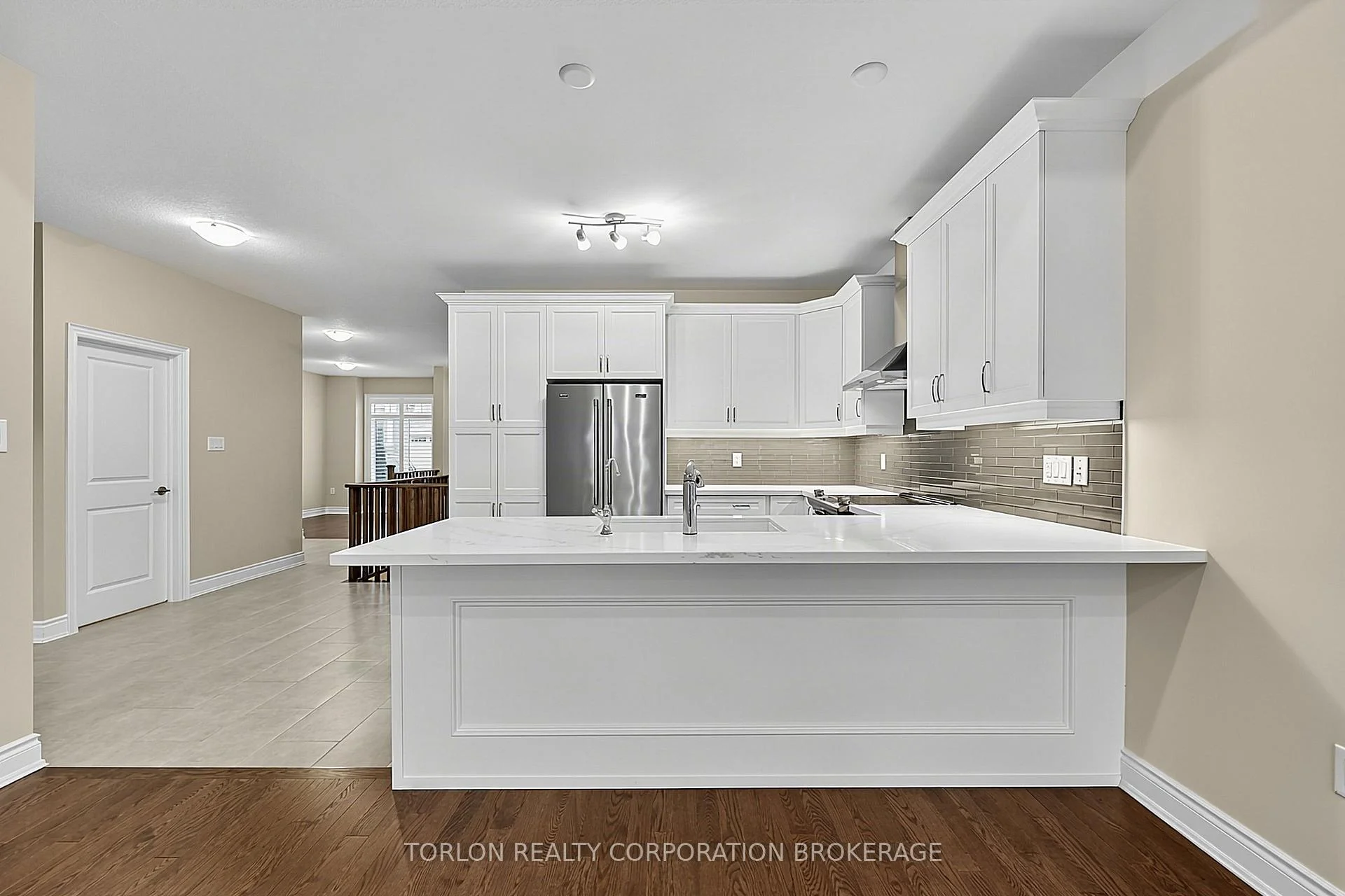 Photo 19 of Unit 4, 76 Summerhill Drive, New Tecumseth, Rural New Tecumseth — HOMEH