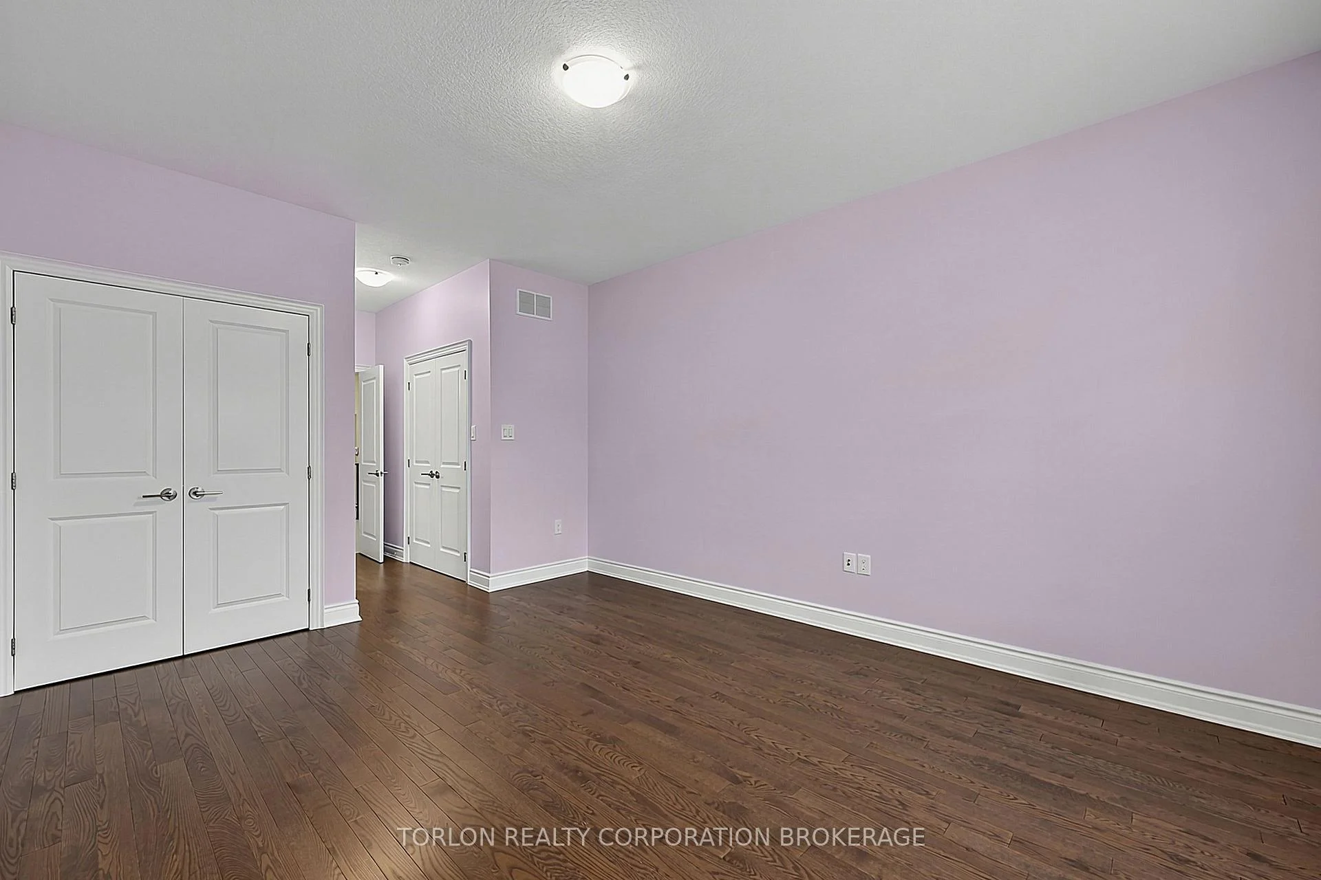 Photo 33 of Unit 4, 76 Summerhill Drive, New Tecumseth, Rural New Tecumseth — HOMEH