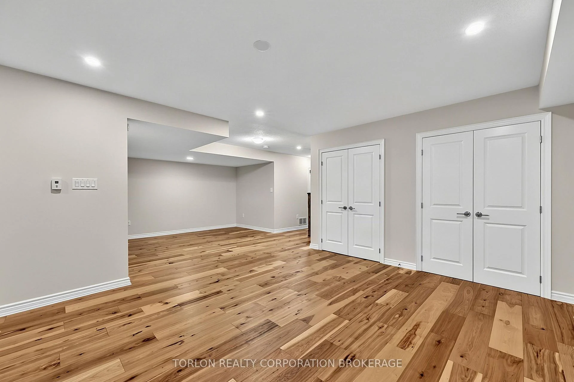 Photo 49 of Unit 4, 76 Summerhill Drive, New Tecumseth, Rural New Tecumseth — HOMEH