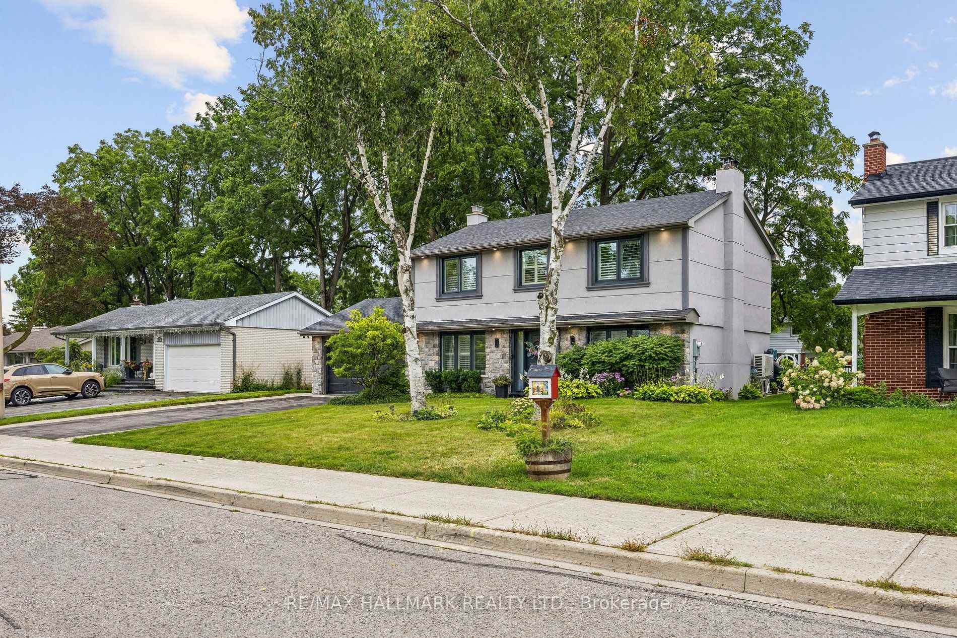 Photo 1 of 69 Nisbet Drive, Aurora, Aurora Highlands — HOMEH