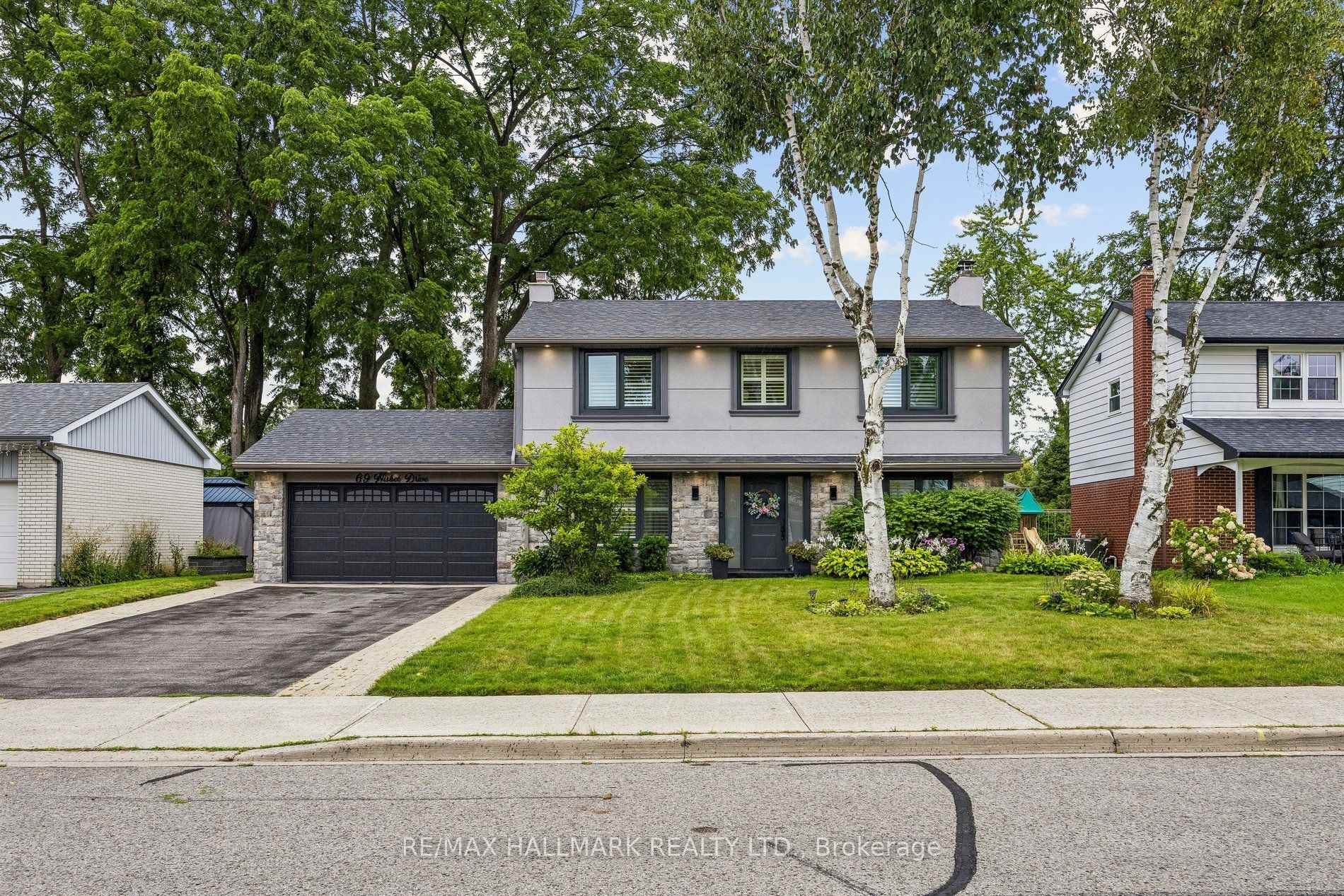 Photo 2 of 69 Nisbet Drive, Aurora, Aurora Highlands — HOMEH