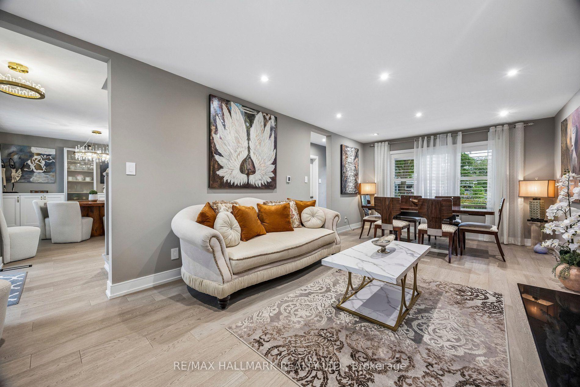 Photo 7 of 69 Nisbet Drive, Aurora, Aurora Highlands — HOMEH