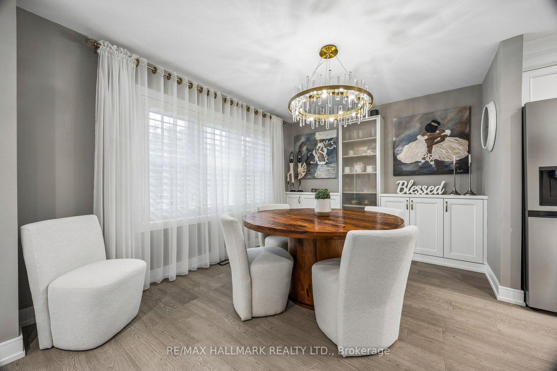 Photo 11 of 69 Nisbet Drive, Aurora, Aurora Highlands — HOMEH