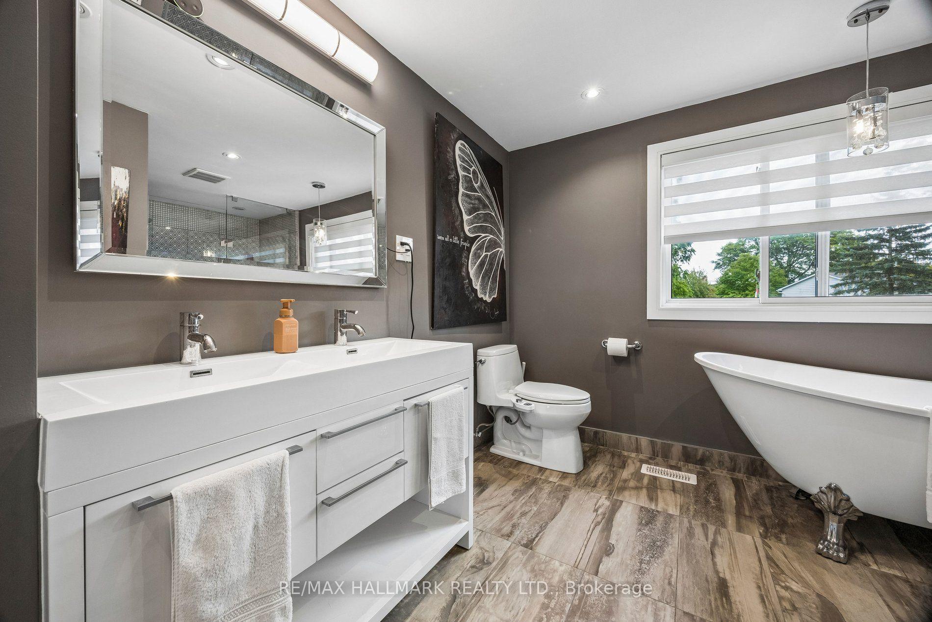 Photo 26 of 69 Nisbet Drive, Aurora, Aurora Highlands — HOMEH