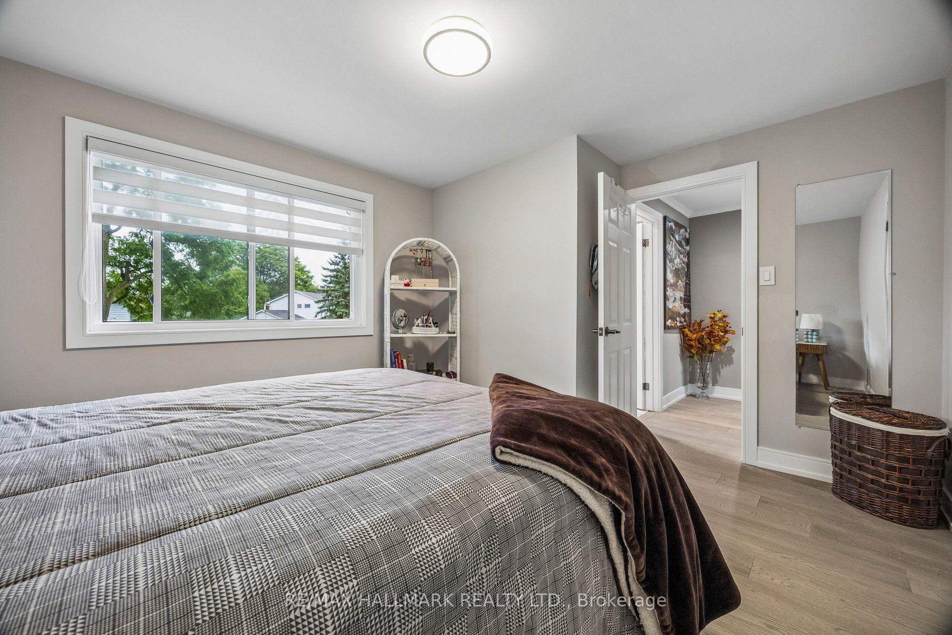 Photo 34 of 69 Nisbet Drive, Aurora, Aurora Highlands — HOMEH