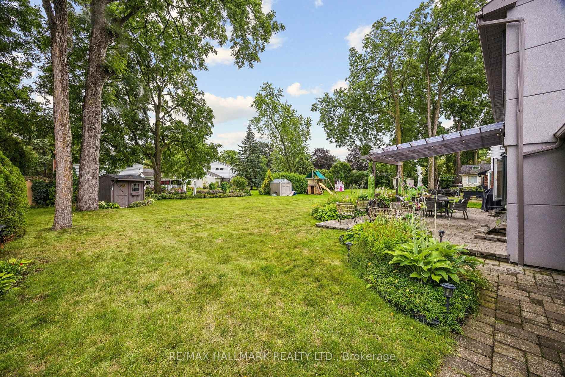 Photo 43 of 69 Nisbet Drive, Aurora, Aurora Highlands — HOMEH