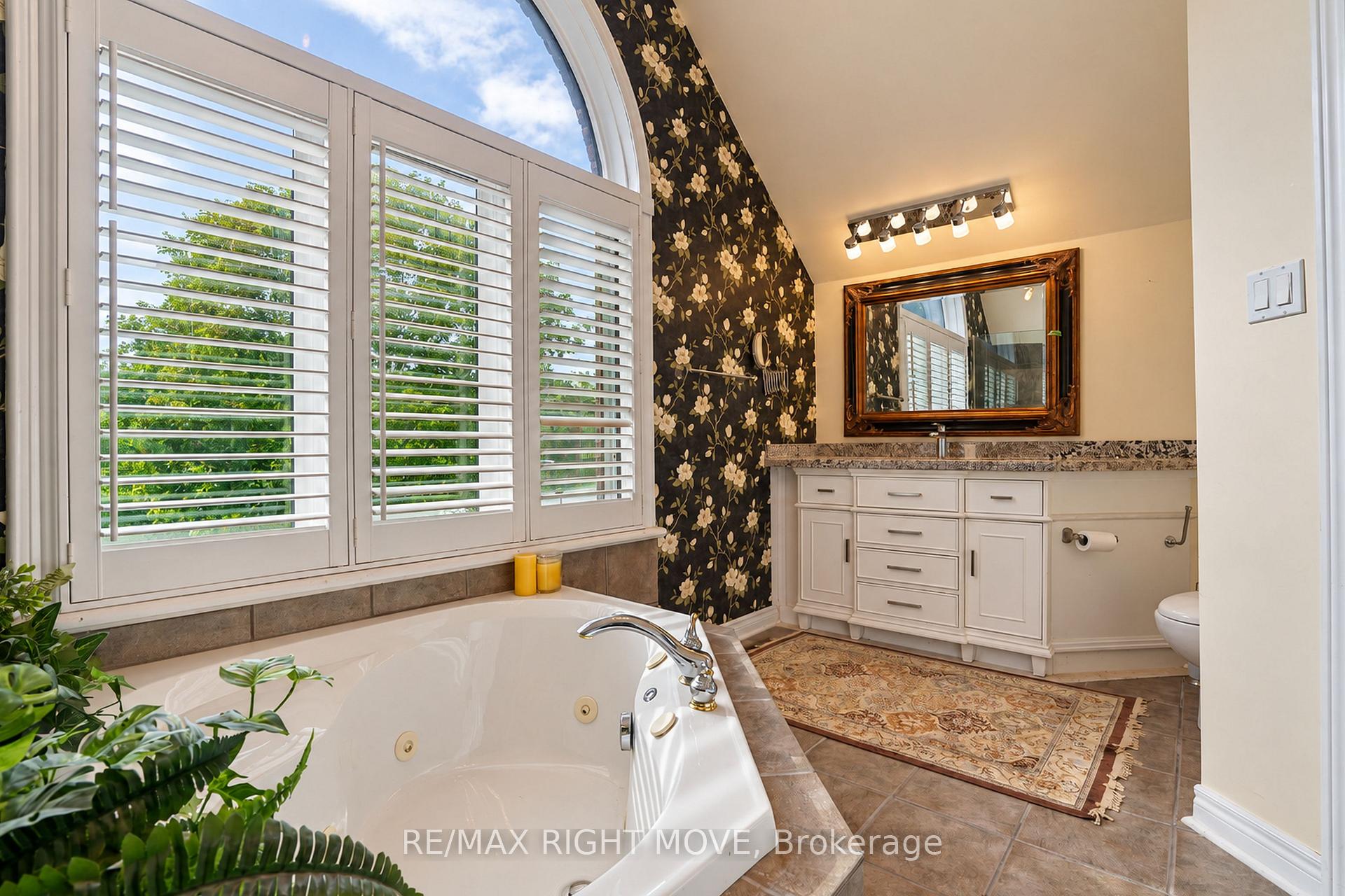 Photo 33 of 2199 Thomson Crescent, Severn, Rural Severn — HOMEH
