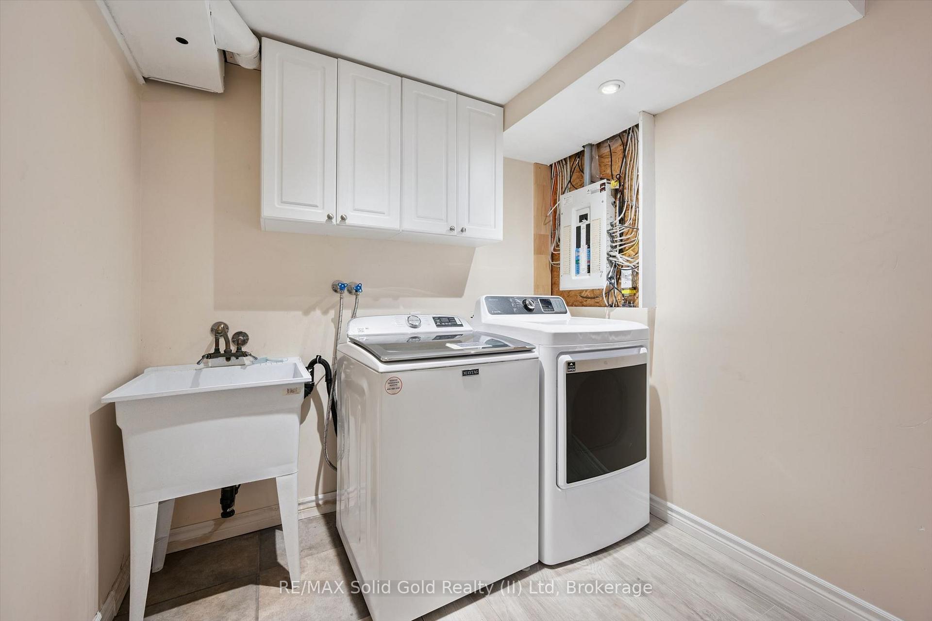 Photo 27 of 516 Dansbury Drive, Waterloo, Lexington — HOMEH