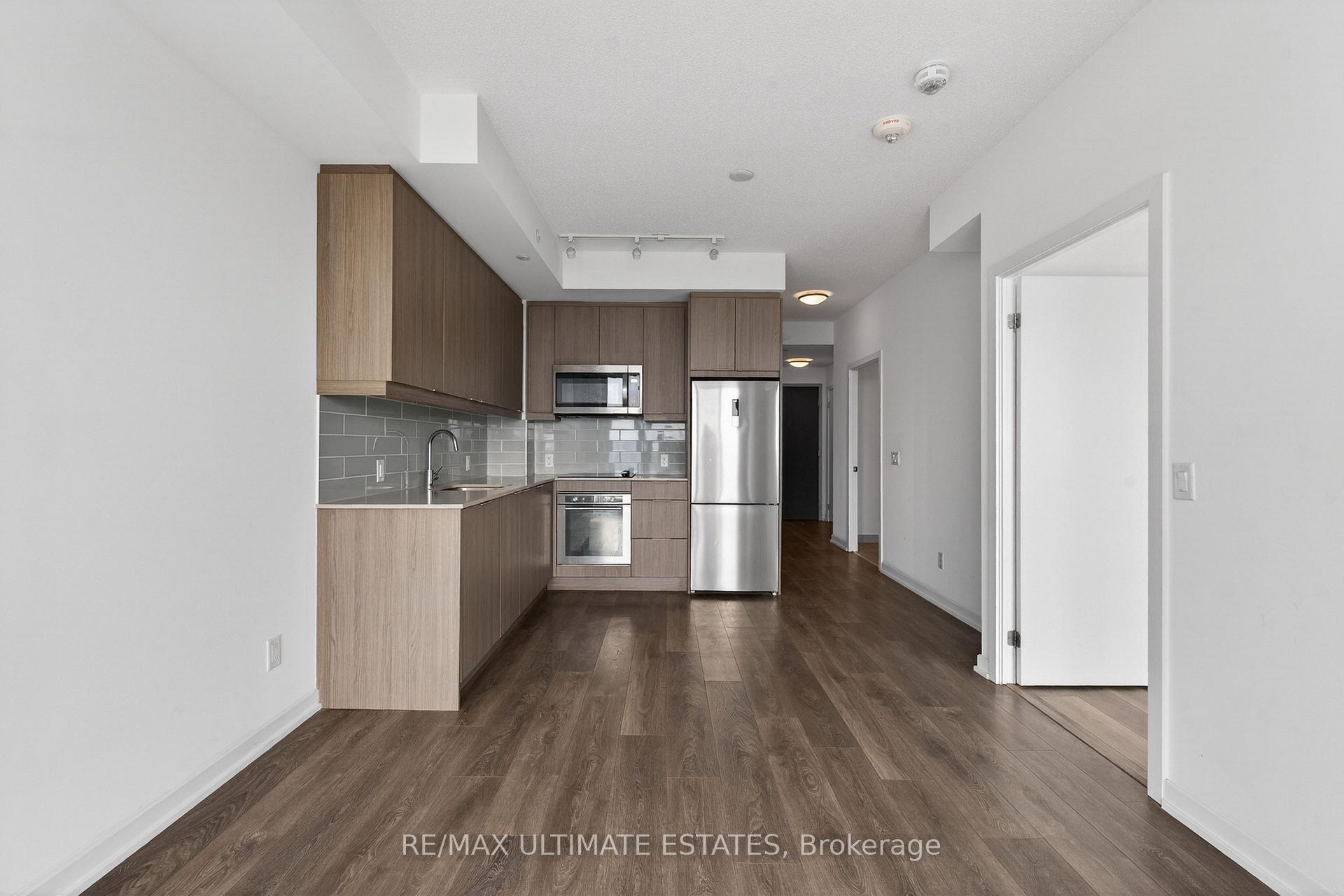 Photo 15 of Unit 1809, 32 Forest Manor Road, North York, Henry Farm — HOMEH