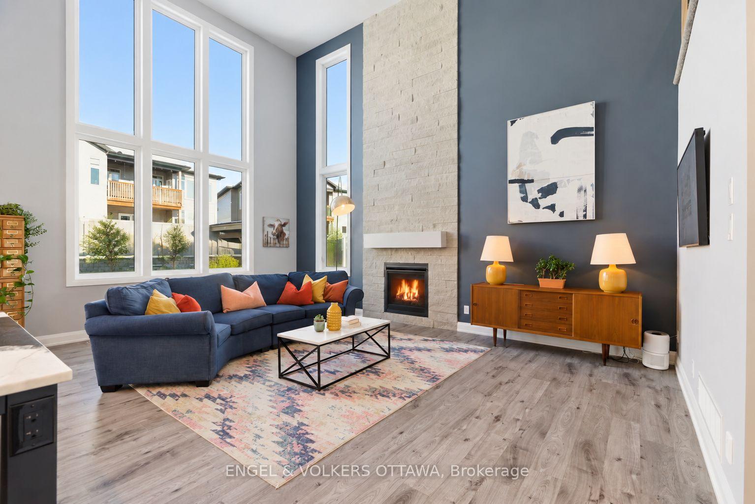 Photo 13 of 640 Meadowridge Circle, Ottawa, Carp — HOMEH