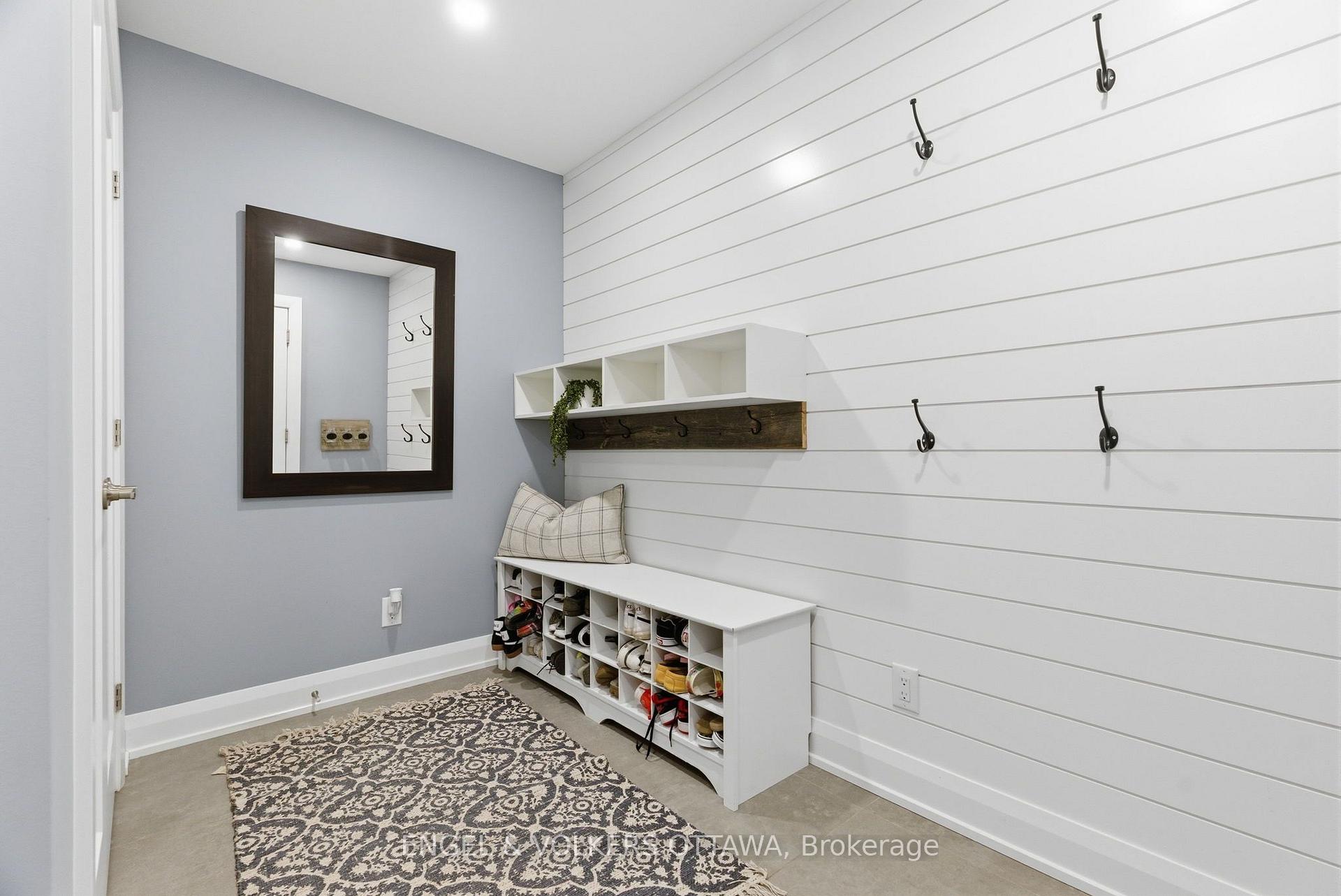 Photo 16 of 640 Meadowridge Circle, Ottawa, Carp — HOMEH