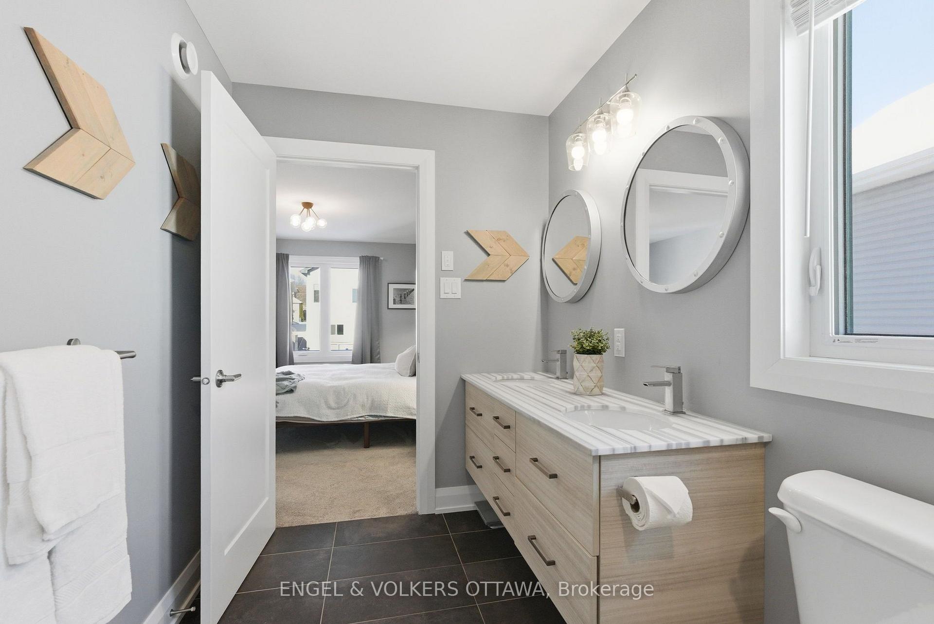 Photo 23 of 640 Meadowridge Circle, Ottawa, Carp — HOMEH