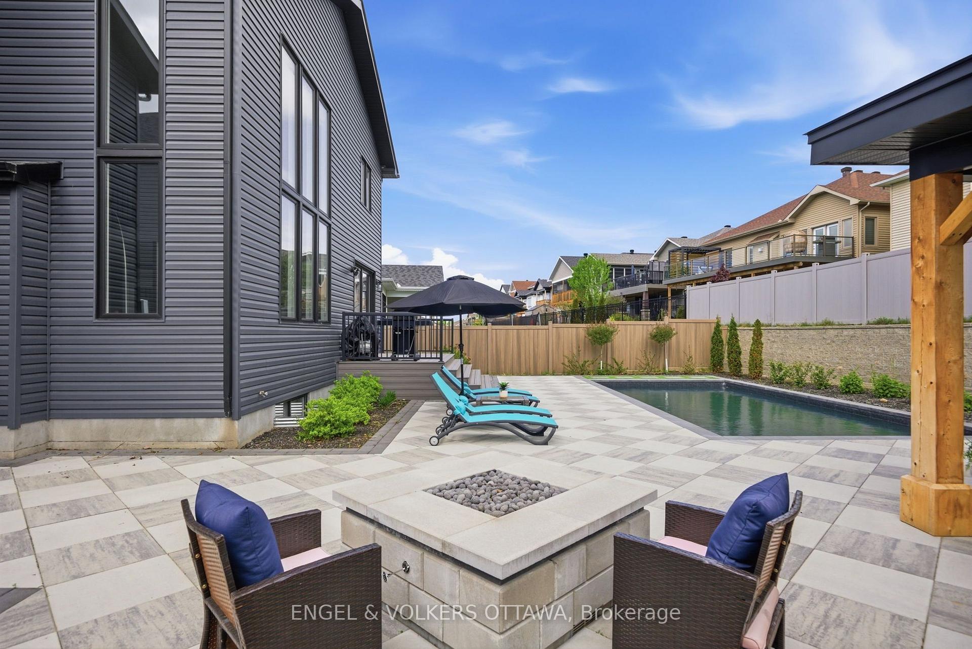 Photo 41 of 640 Meadowridge Circle, Ottawa, Carp — HOMEH