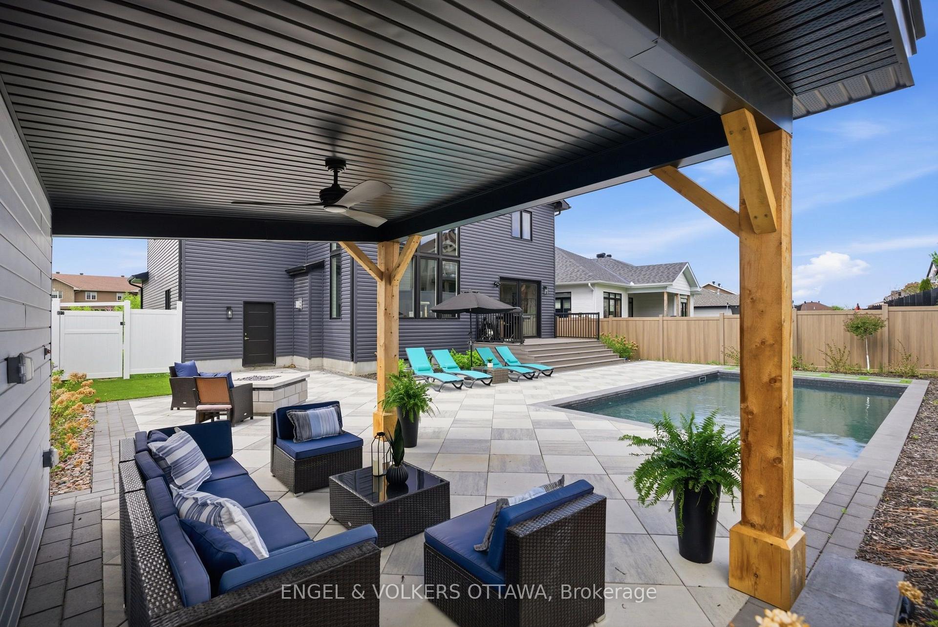 Photo 43 of 640 Meadowridge Circle, Ottawa, Carp — HOMEH