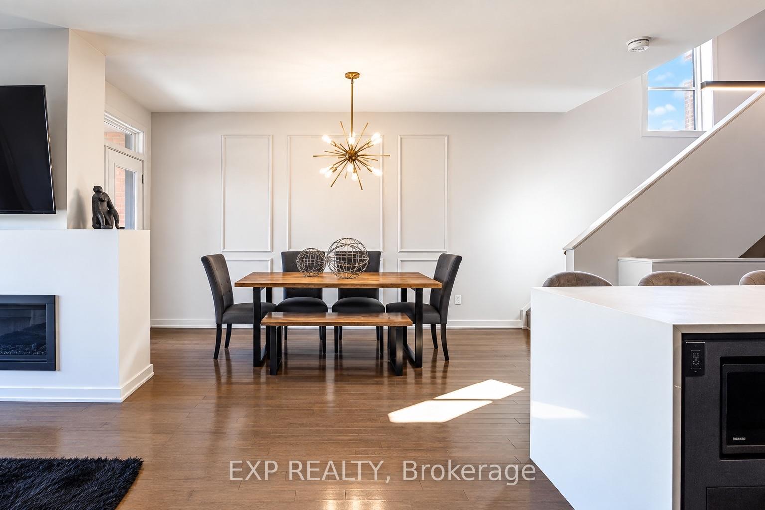 Photo 7 of 1077 Lunar Glow Crescent, Ottawa, Riverside South/Gloucester Glen — HOMEH