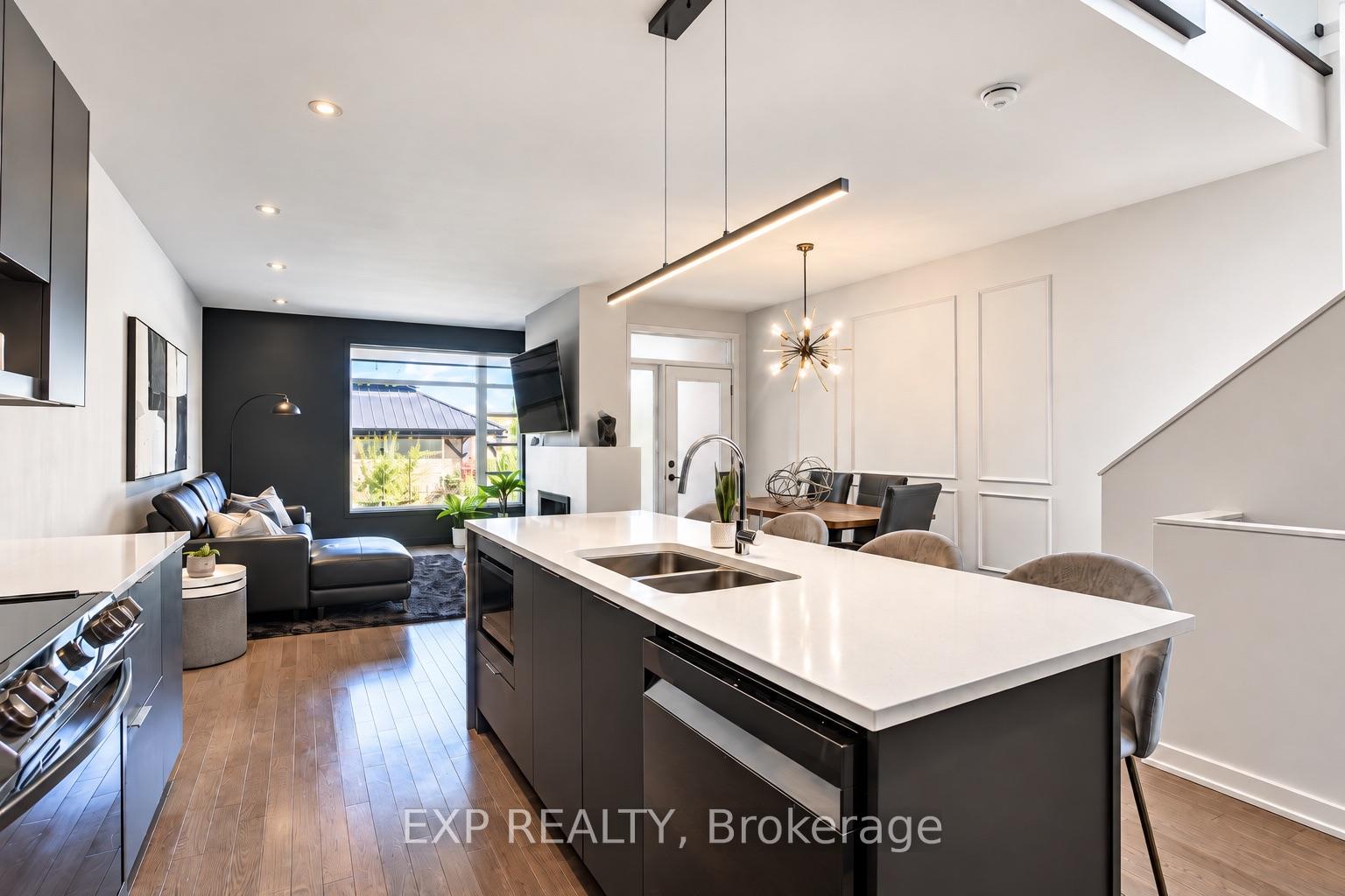 Photo 10 of 1077 Lunar Glow Crescent, Ottawa, Riverside South/Gloucester Glen — HOMEH