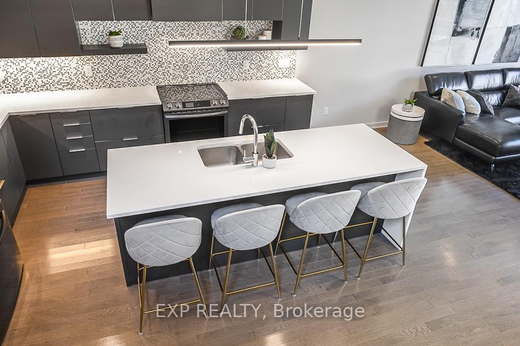 Photo 11 of 1077 Lunar Glow Crescent, Ottawa, Riverside South/Gloucester Glen — HOMEH