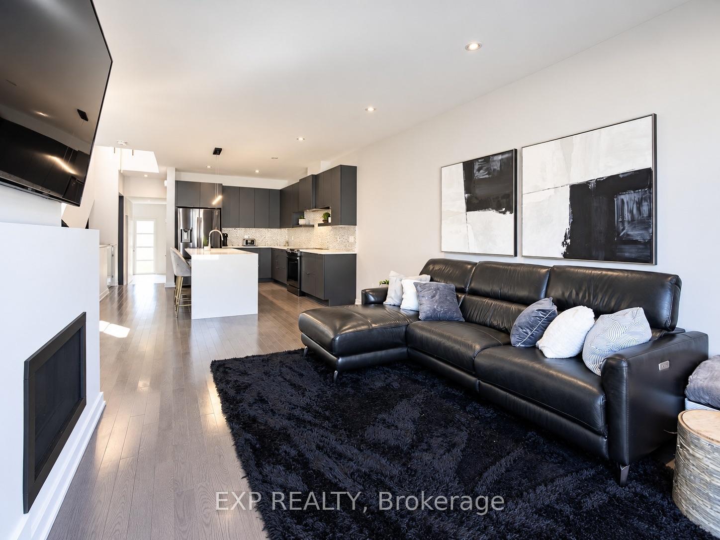 Photo 14 of 1077 Lunar Glow Crescent, Ottawa, Riverside South/Gloucester Glen — HOMEH