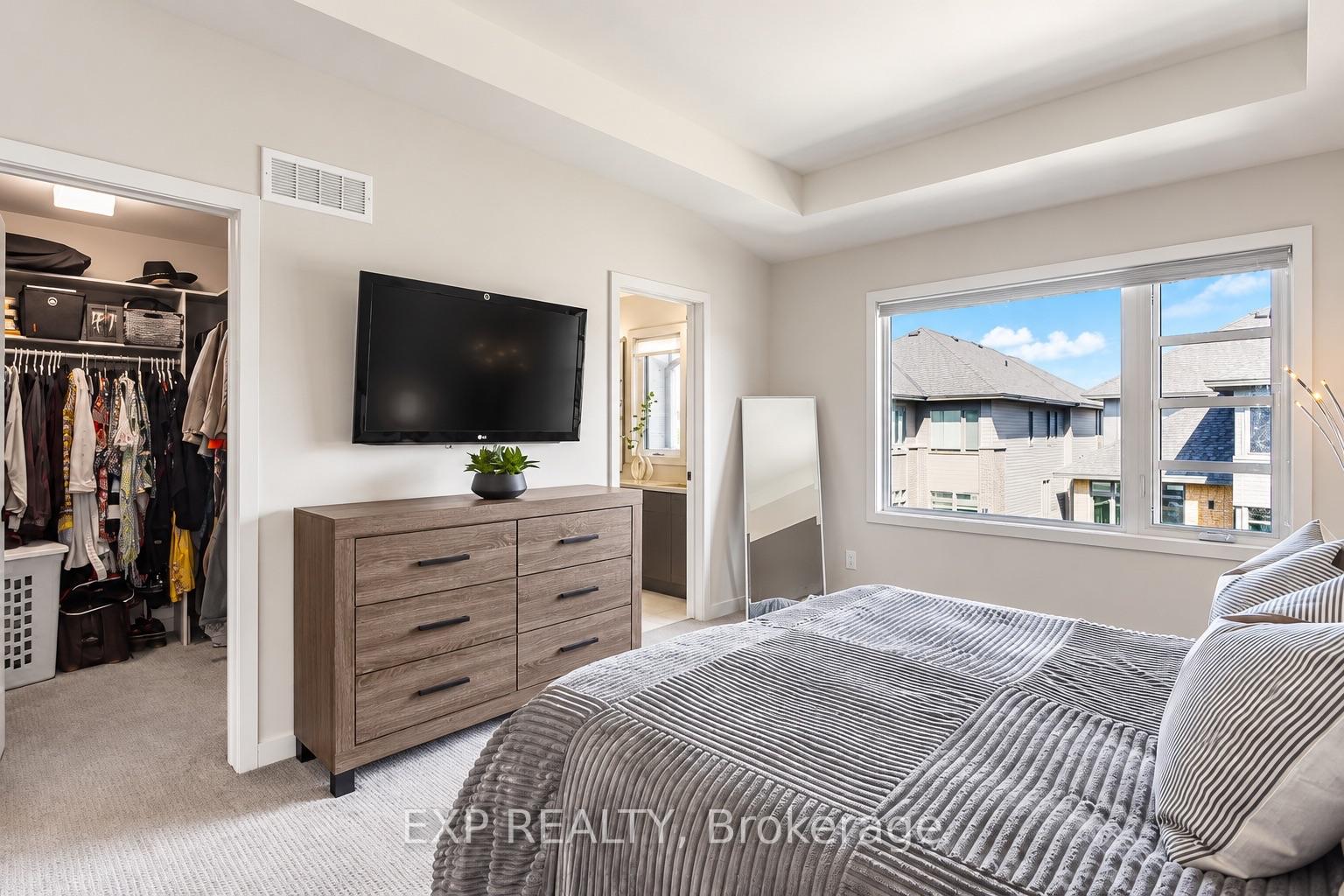 Photo 19 of 1077 Lunar Glow Crescent, Ottawa, Riverside South/Gloucester Glen — HOMEH