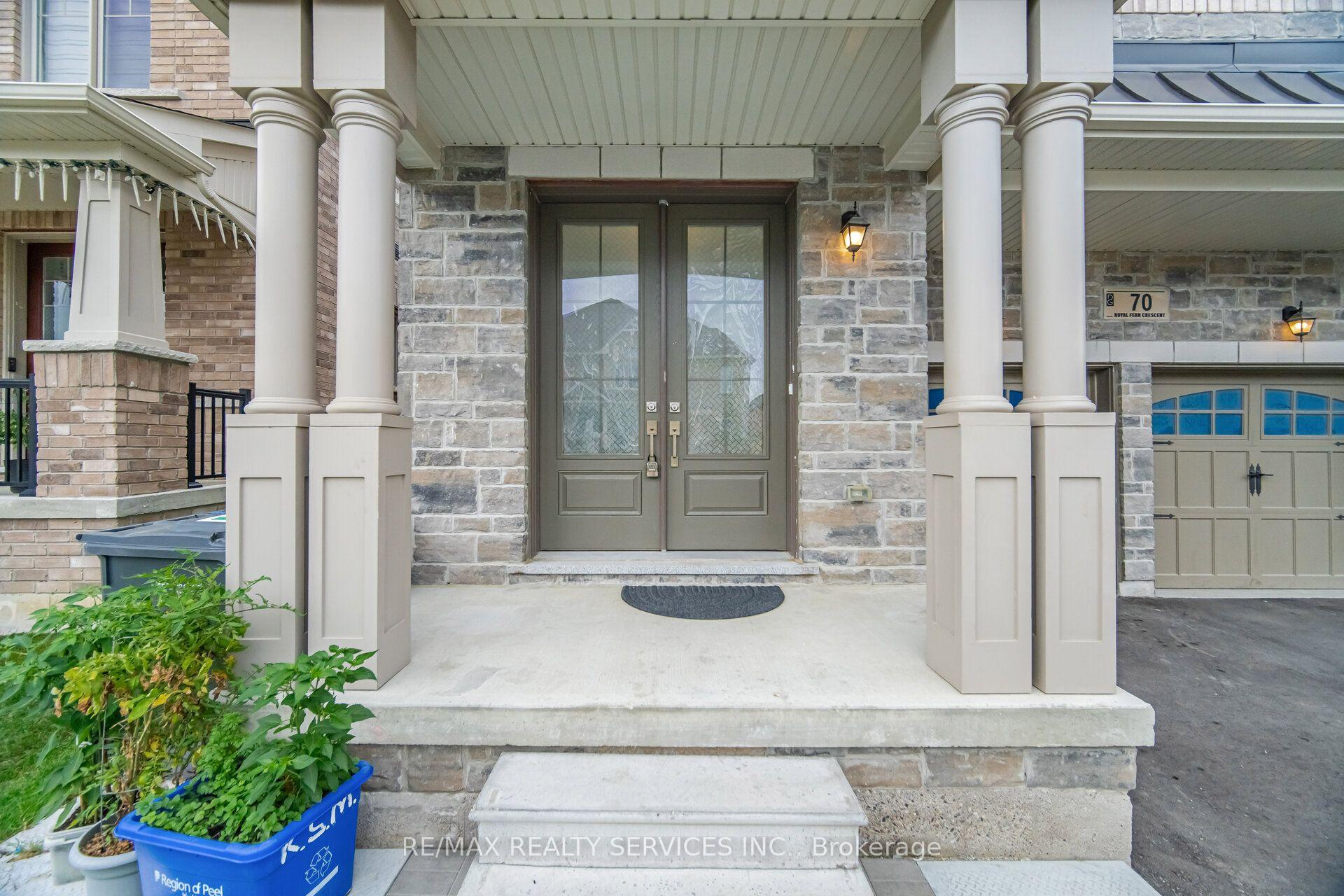 Photo 9 of 70 Royal Fern Crescent, Caledon, Rural Caledon — HOMEH