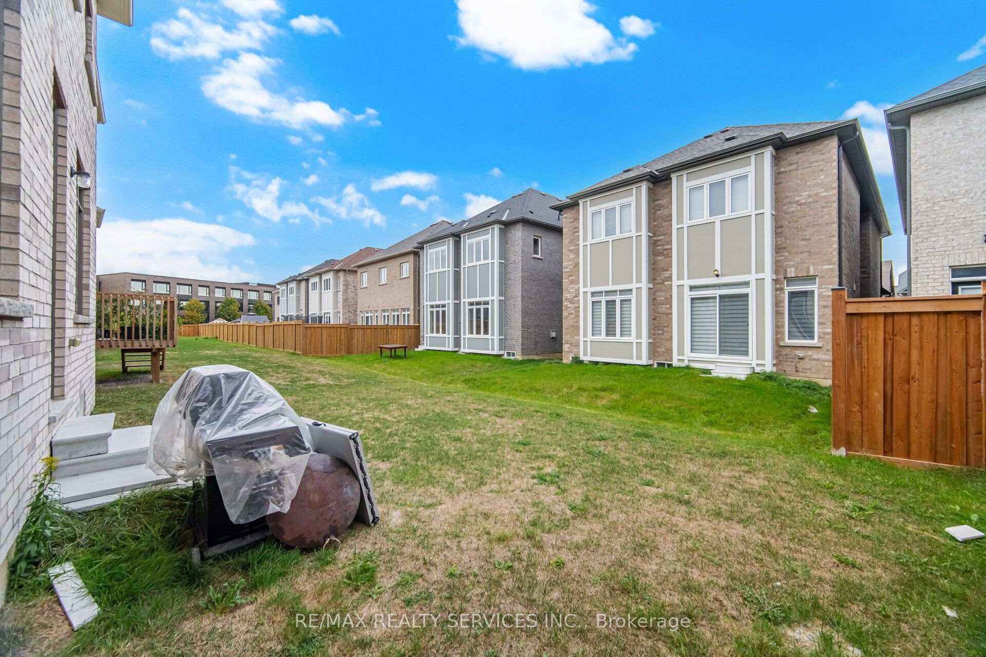Photo 49 of 70 Royal Fern Crescent, Caledon, Rural Caledon — HOMEH