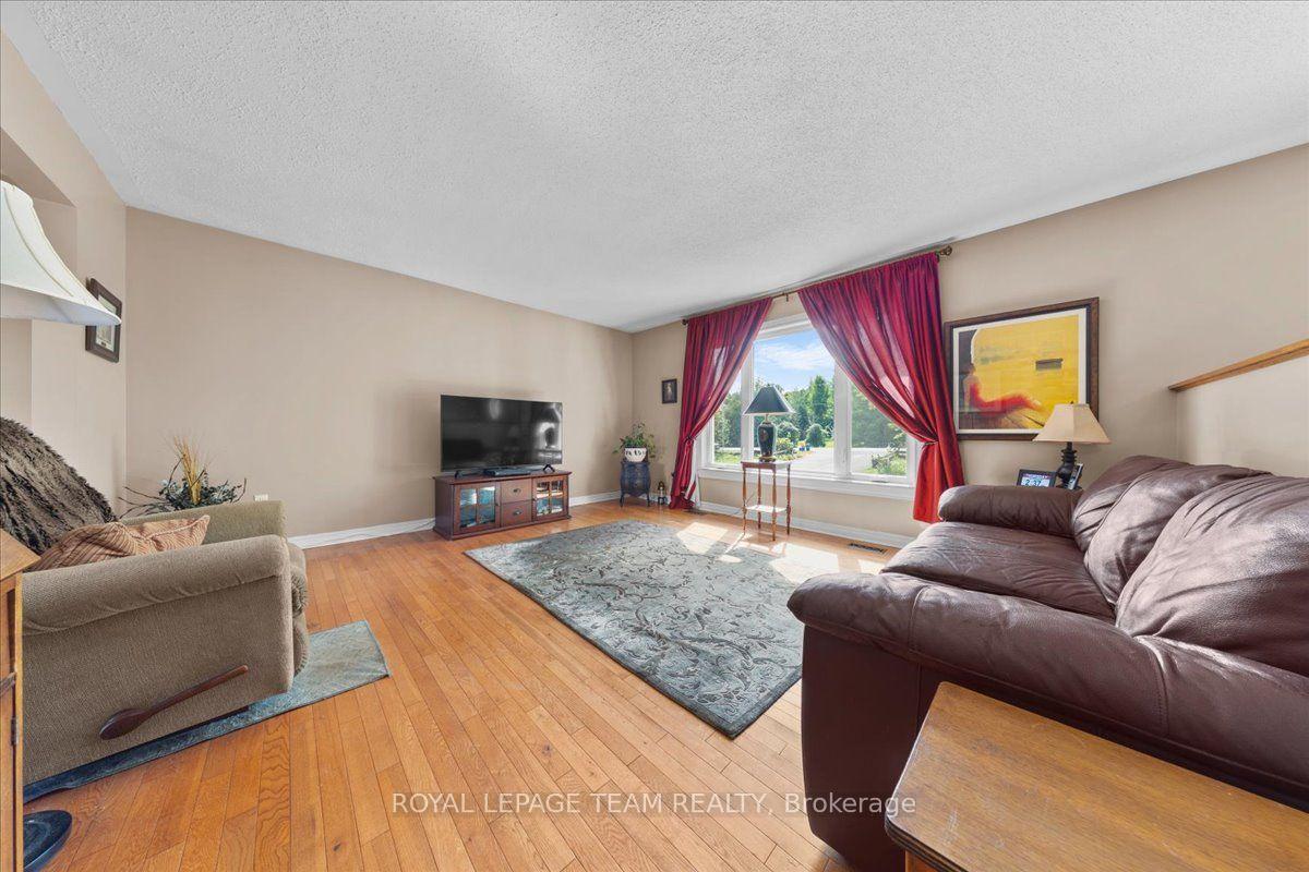 Photo 11 of 13 Smith Road, North Grenville, North Grenville Twp (Kemptville South) — HOMEH
