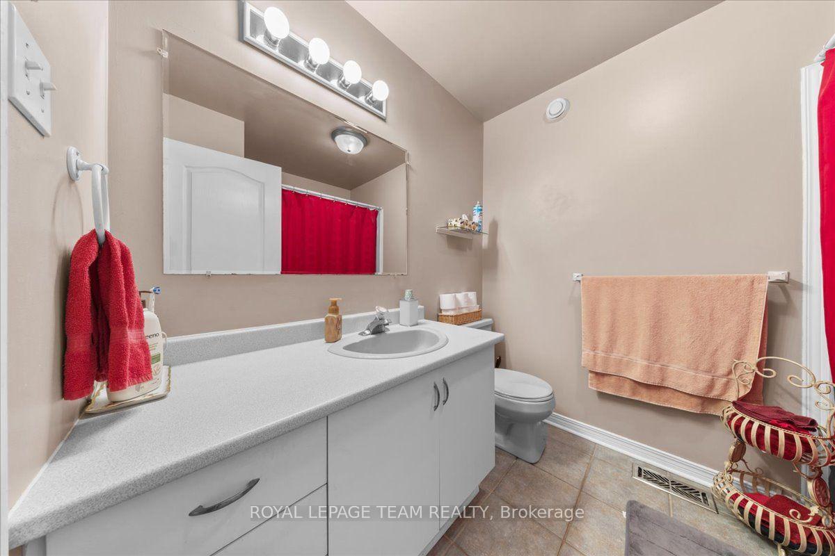 Photo 15 of 13 Smith Road, North Grenville, North Grenville Twp (Kemptville South) — HOMEH