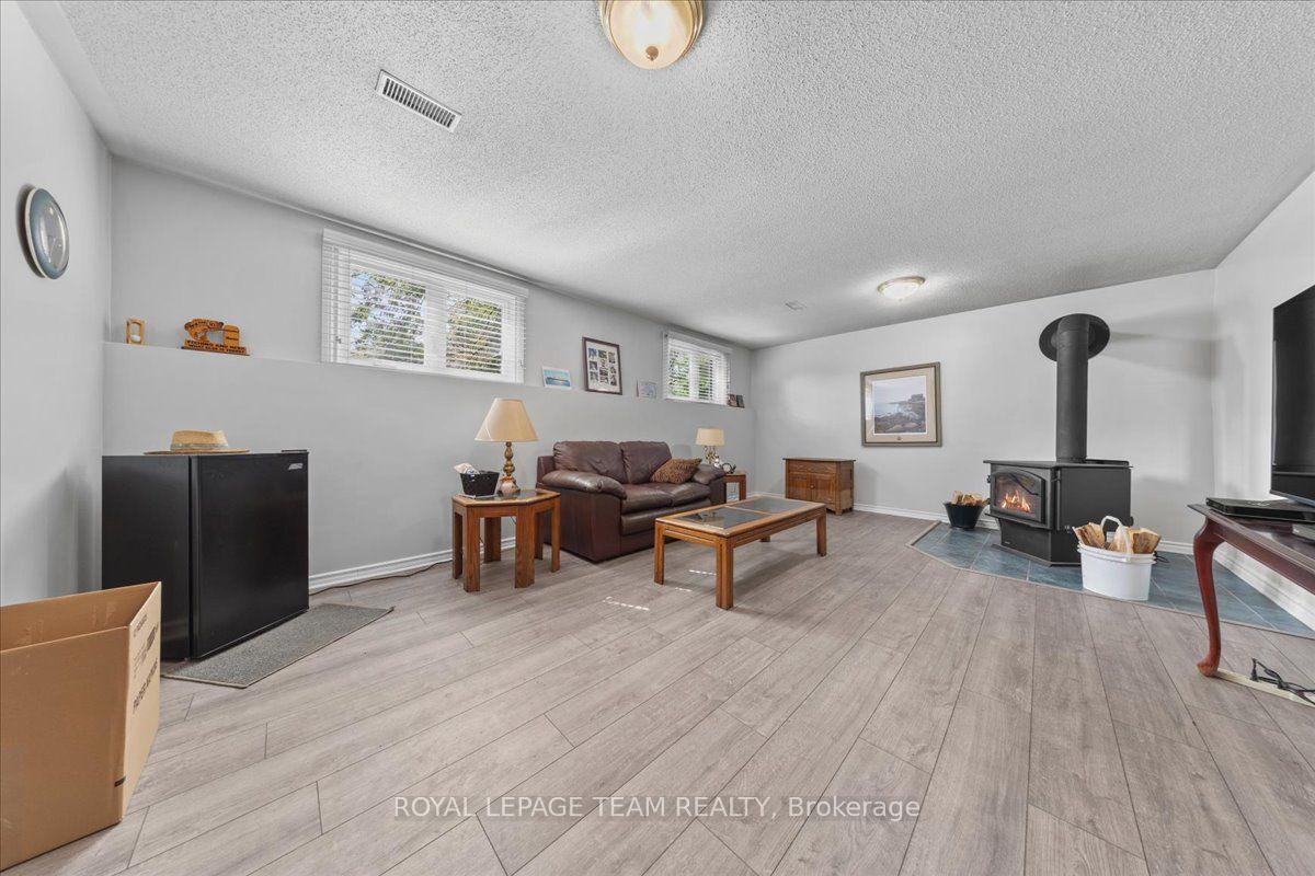 Photo 23 of 13 Smith Road, North Grenville, North Grenville Twp (Kemptville South) — HOMEH