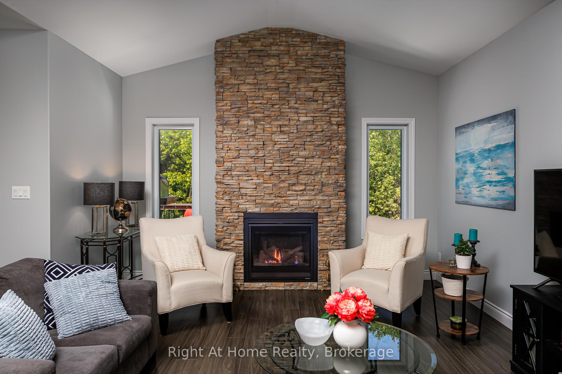 Photo 8 of 40 Birchmount Street, Quinte West, Murray Ward — HOMEH