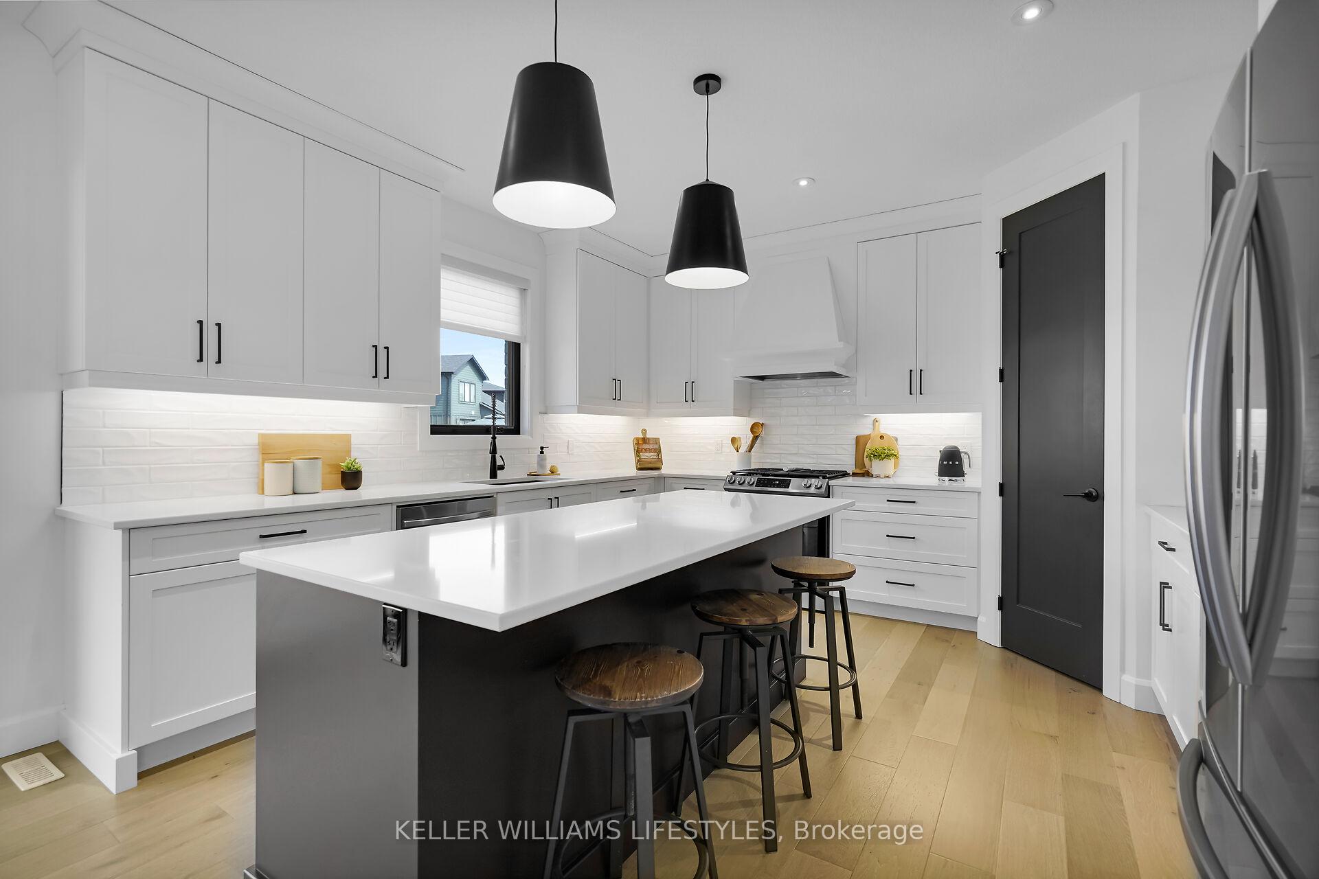 Photo 12 of 1789 Applerock Avenue, London, North S — HOMEH