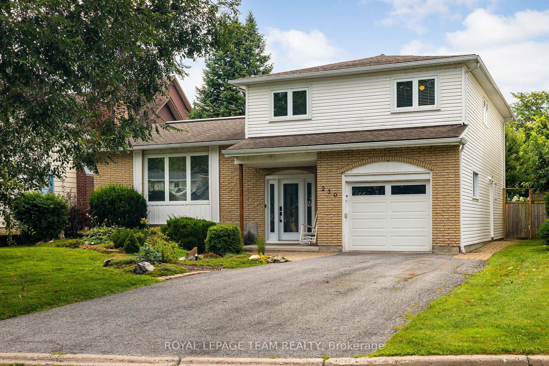 Photo of 230 Lincoln Heights Road