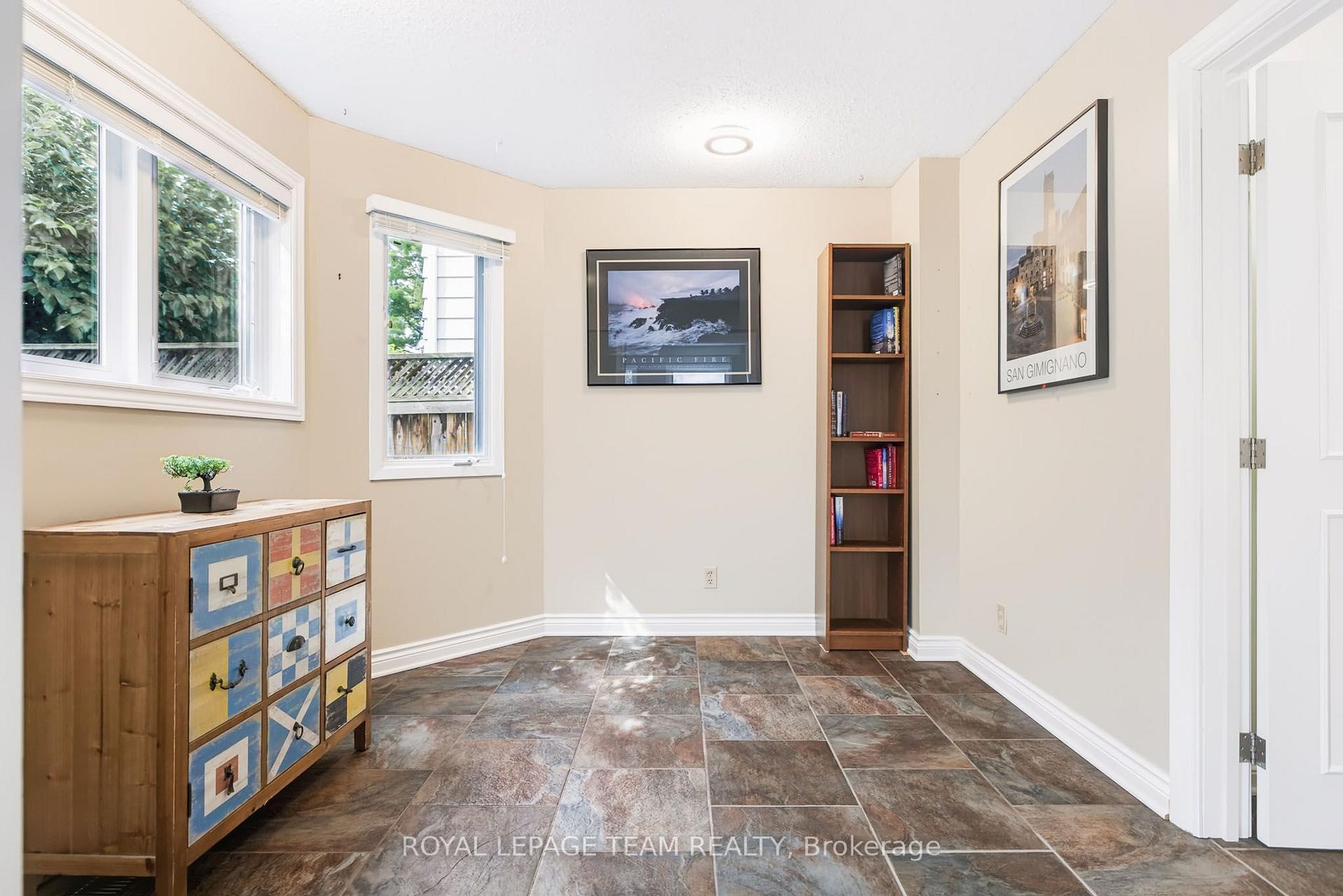 Photo 13 of 230 Lincoln Heights Road, Ottawa, Lincoln Heights — HOMEH