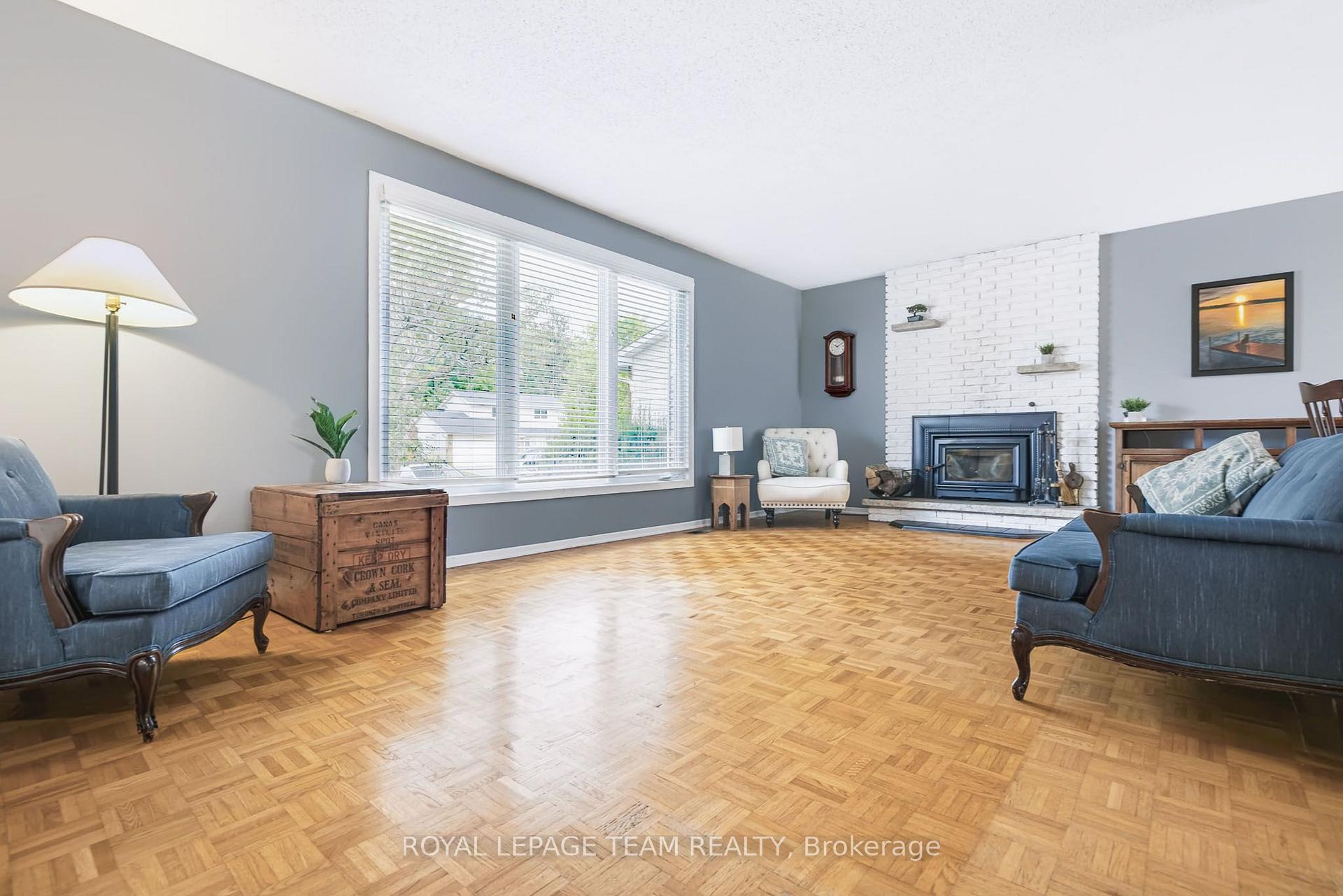 Photo 17 of 230 Lincoln Heights Road, Ottawa, Lincoln Heights — HOMEH