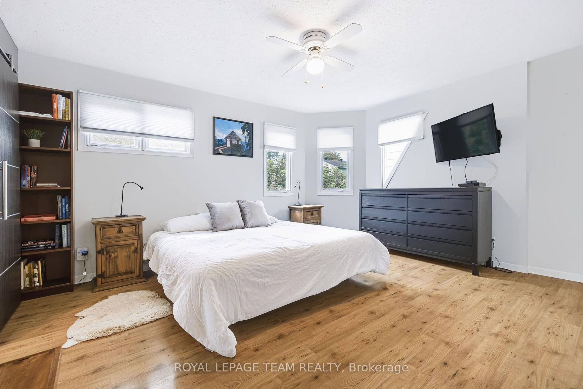 Photo 25 of 230 Lincoln Heights Road, Ottawa, Lincoln Heights — HOMEH
