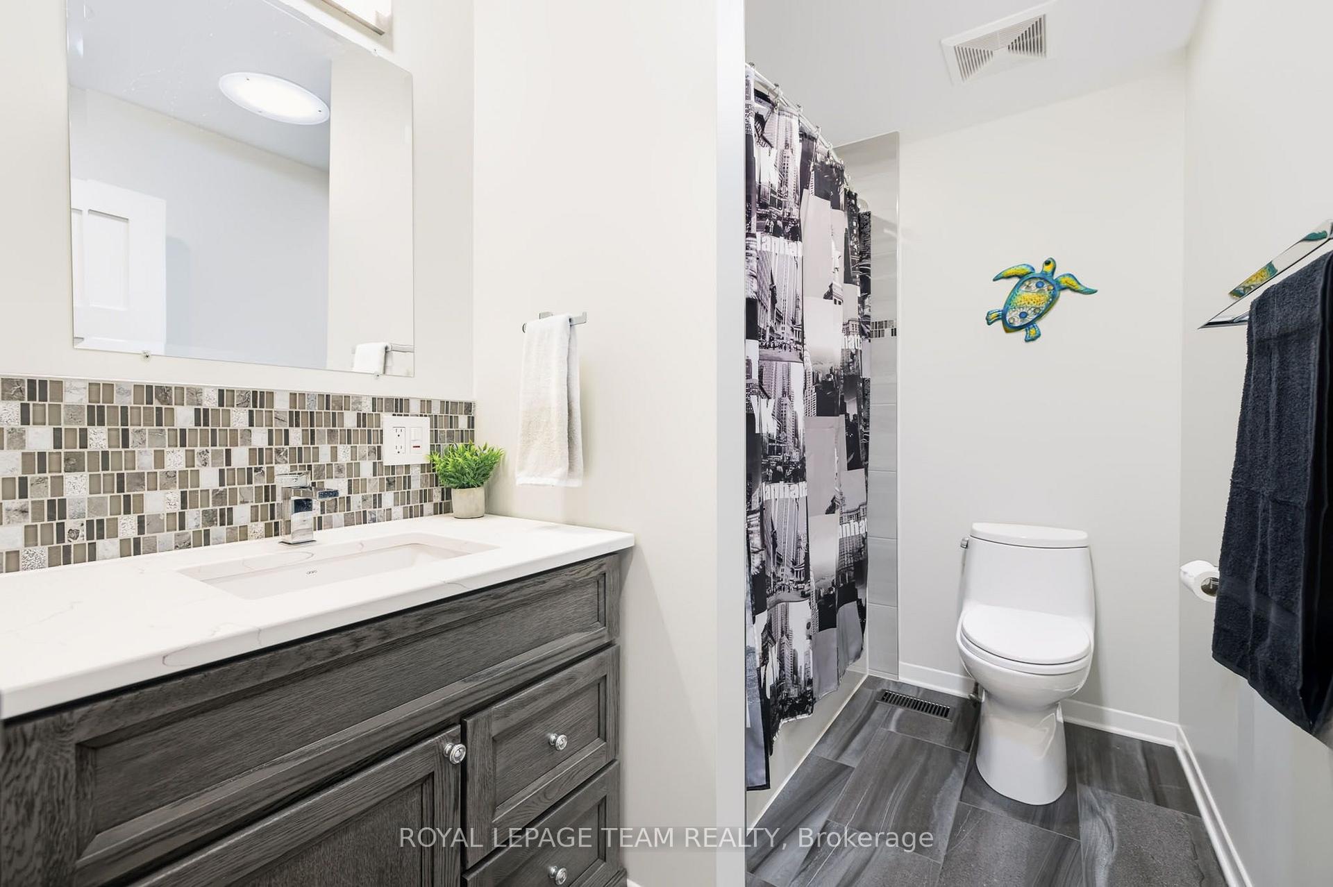 Photo 33 of 230 Lincoln Heights Road, Ottawa, Lincoln Heights — HOMEH