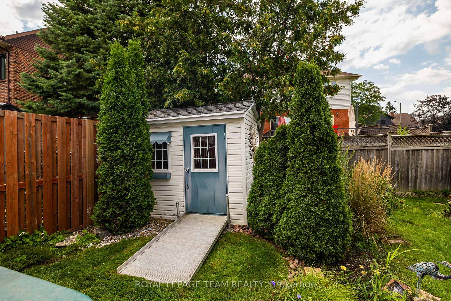 Photo 46 of 230 Lincoln Heights Road, Ottawa, Lincoln Heights — HOMEH
