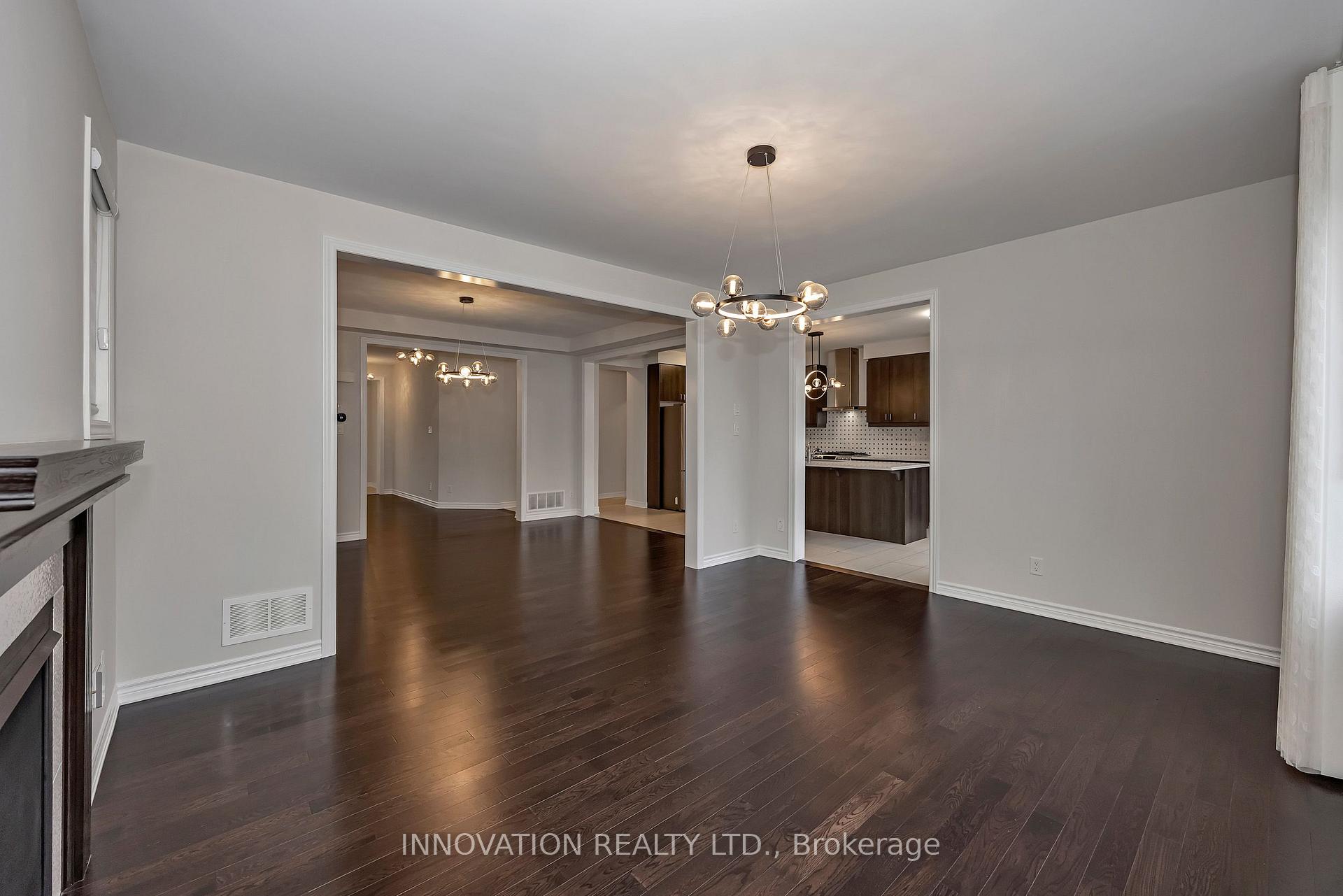 Photo 6 of 331 Rouncey Road, Ottawa, Kanata - Emerald Meadows/Trailwest — HOMEH