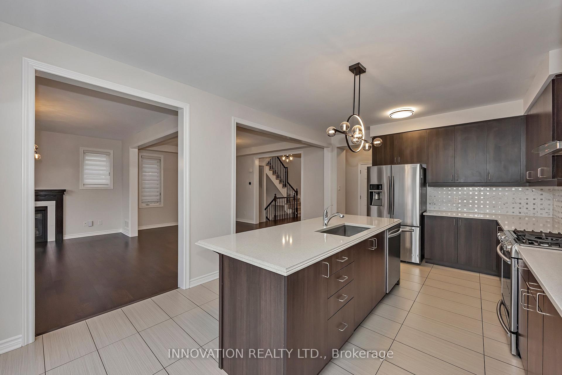 Photo 9 of 331 Rouncey Road, Ottawa, Kanata - Emerald Meadows/Trailwest — HOMEH