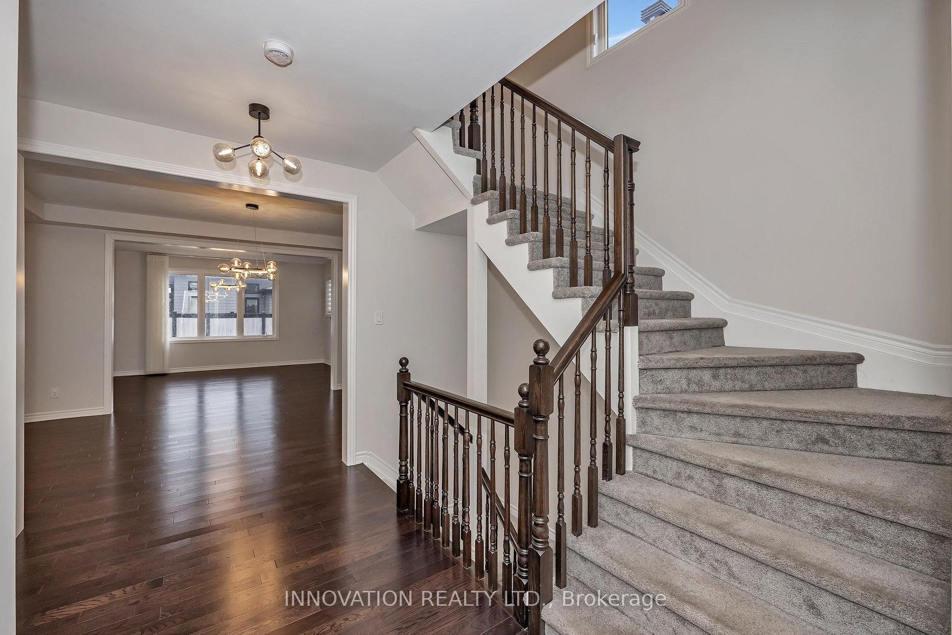 Photo 13 of 331 Rouncey Road, Ottawa, Kanata - Emerald Meadows/Trailwest — HOMEH