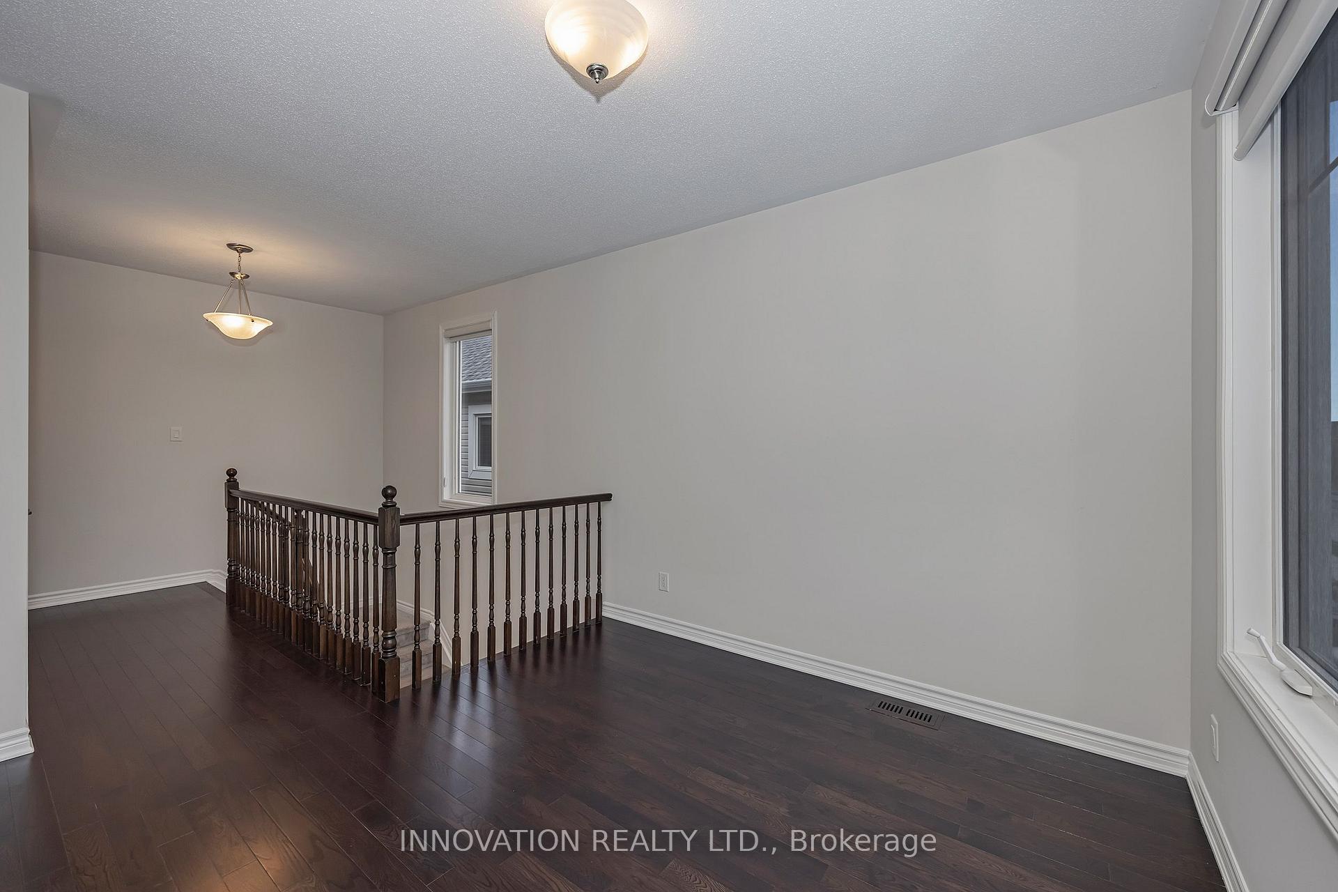 Photo 16 of 331 Rouncey Road, Ottawa, Kanata - Emerald Meadows/Trailwest — HOMEH
