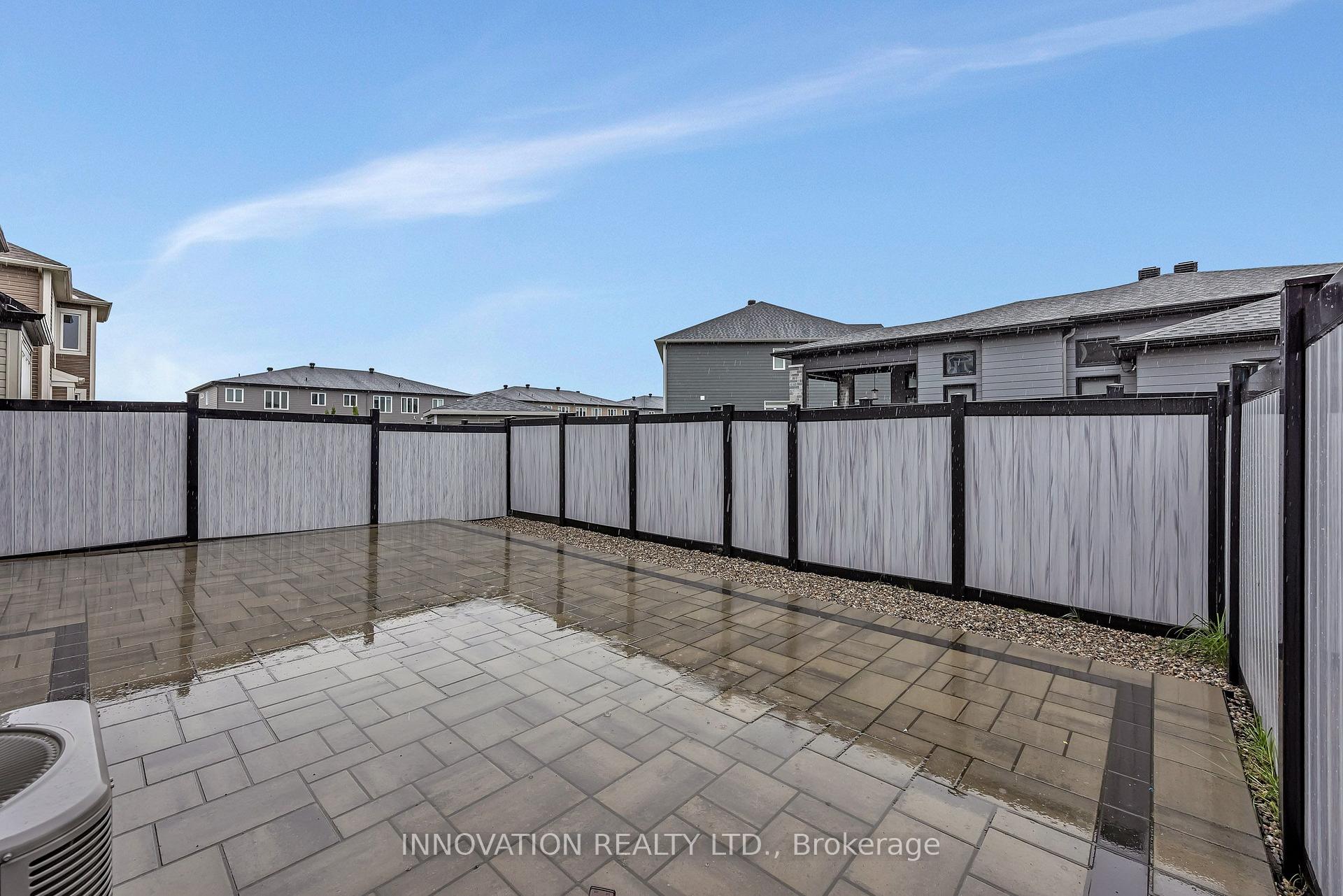 Photo 32 of 331 Rouncey Road, Ottawa, Kanata - Emerald Meadows/Trailwest — HOMEH