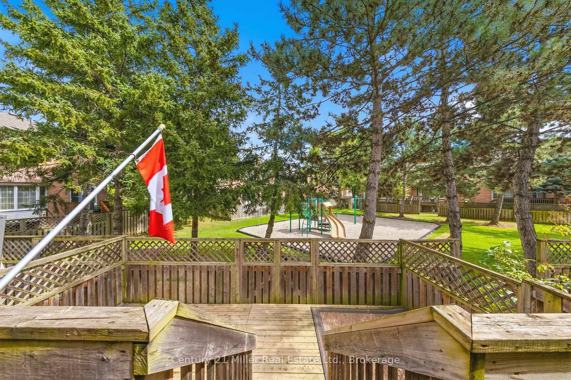 Photo 34 of Unit 7, 2935 Headon Forest Drive, Burlington, Headon — HOMEH