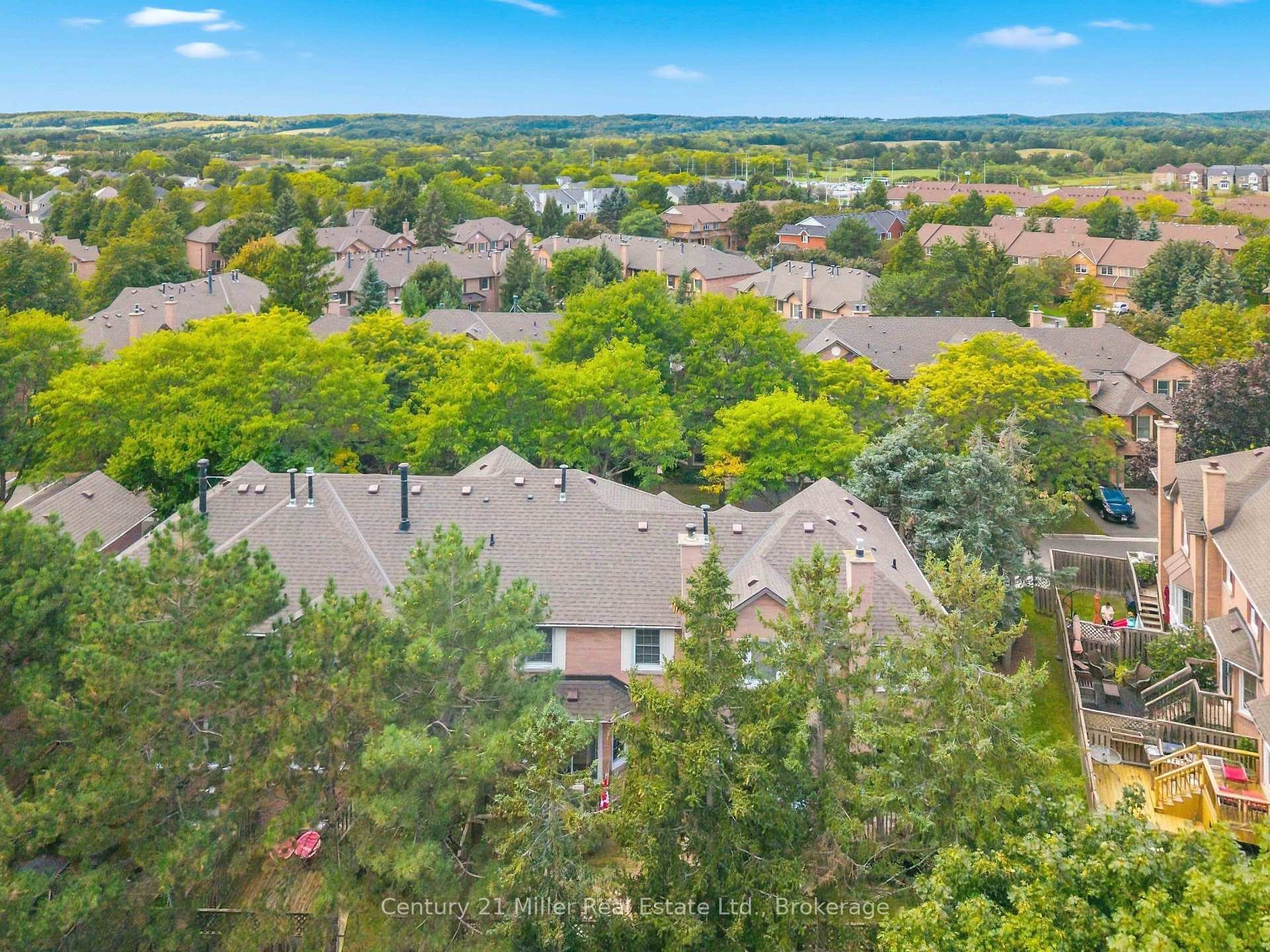 Photo 37 of Unit 7, 2935 Headon Forest Drive, Burlington, Headon — HOMEH