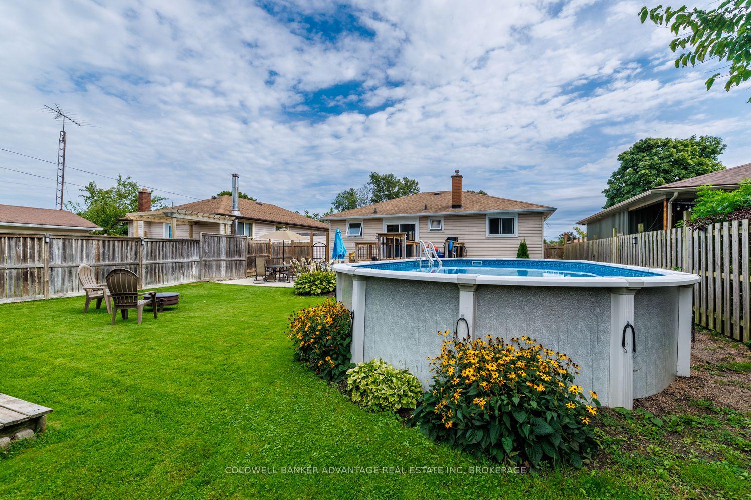 Photo 23 of 220 Cutress Avenue, Welland, Broadway — HOMEH