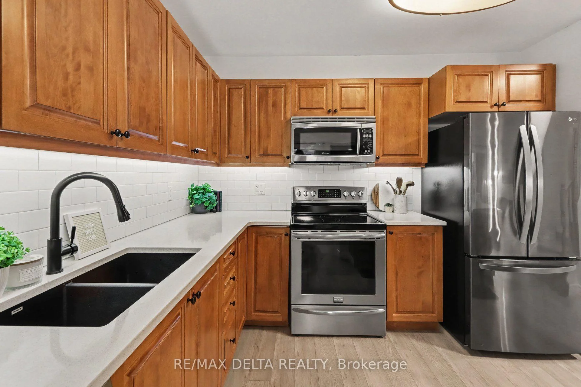 Photo 21 of 145 Marrissa Avenue, Ottawa, Beacon Hill South — HOMEH