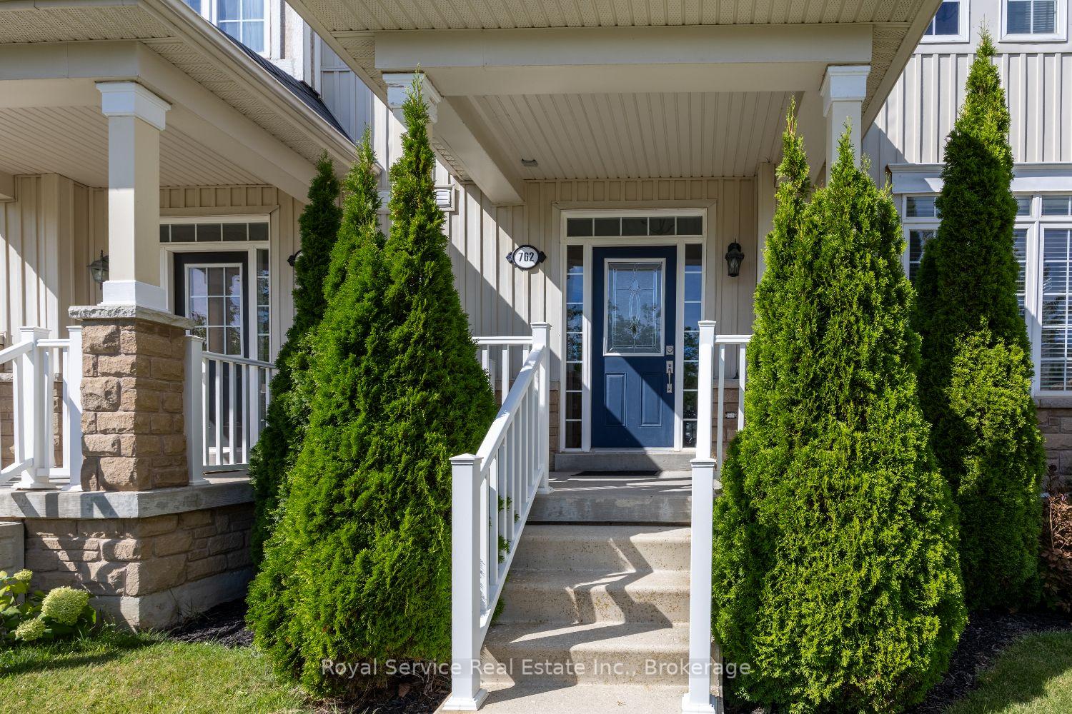Photo 3 of 762 Carlisle Street, Cobourg — HOMEH