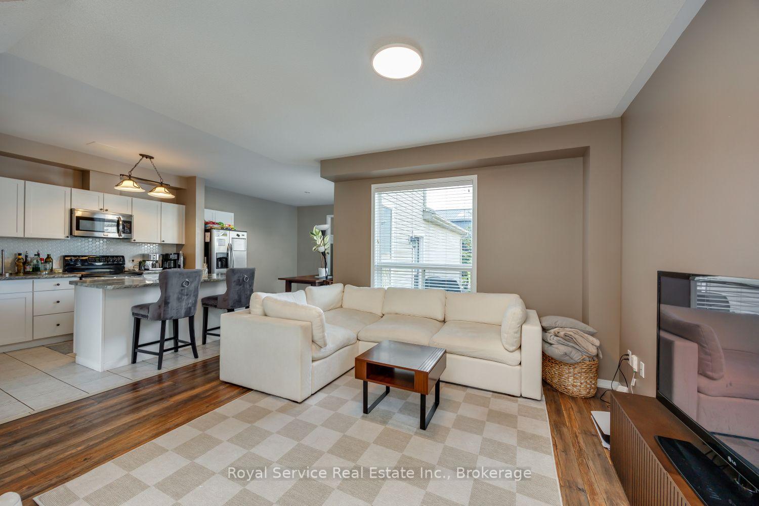 Photo 17 of 762 Carlisle Street, Cobourg — HOMEH