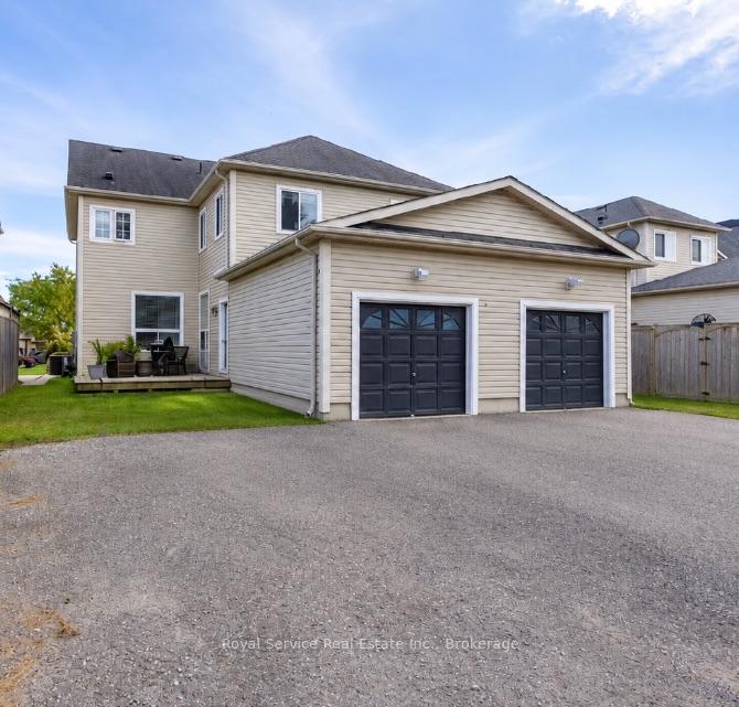 Photo 31 of 762 Carlisle Street, Cobourg — HOMEH