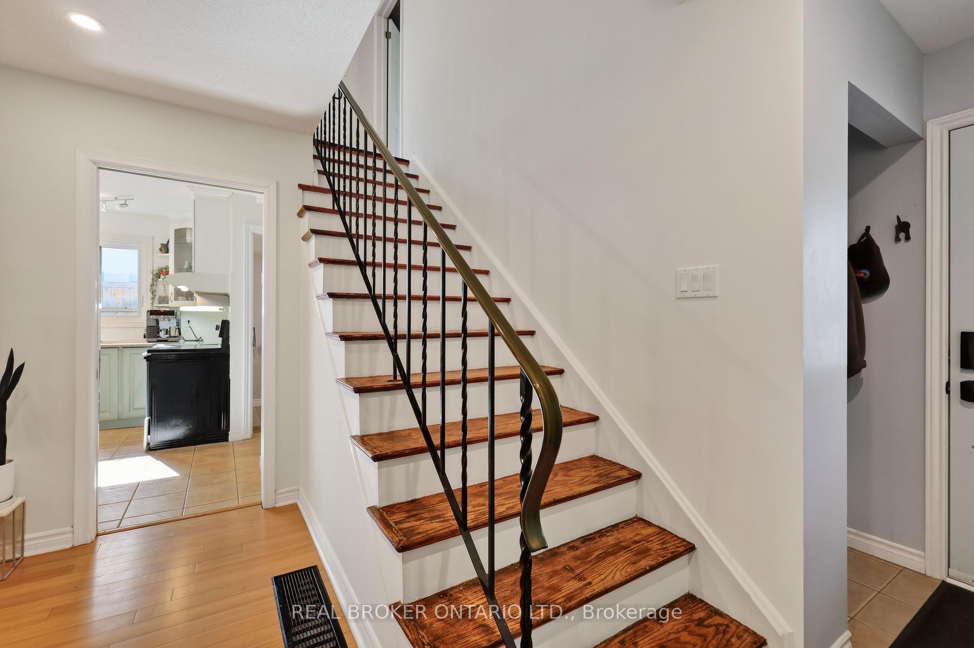 Photo 15 of 37 Jansen Road, Ottawa, Sheahan Estates/Trend Village — HOMEH